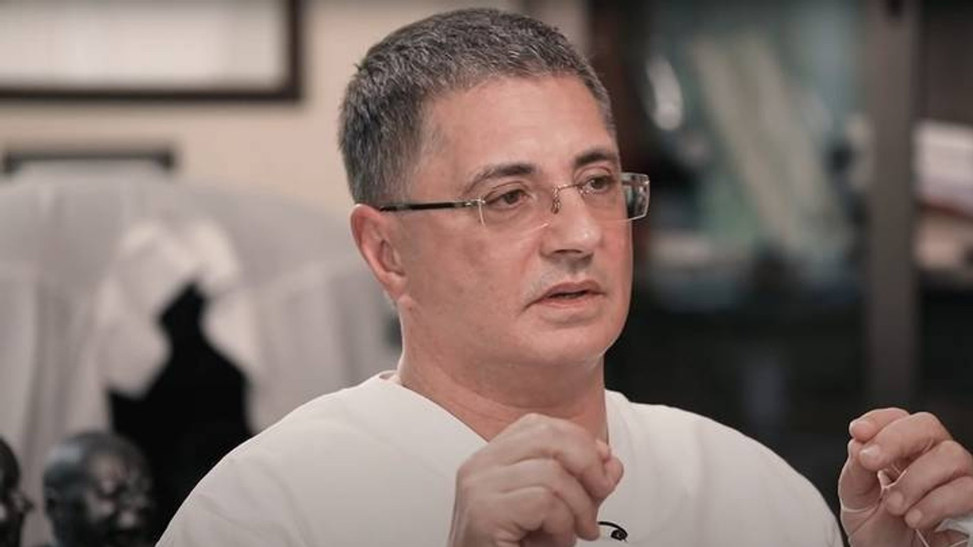 Доктор Александр Мясников
Фото: YouTube