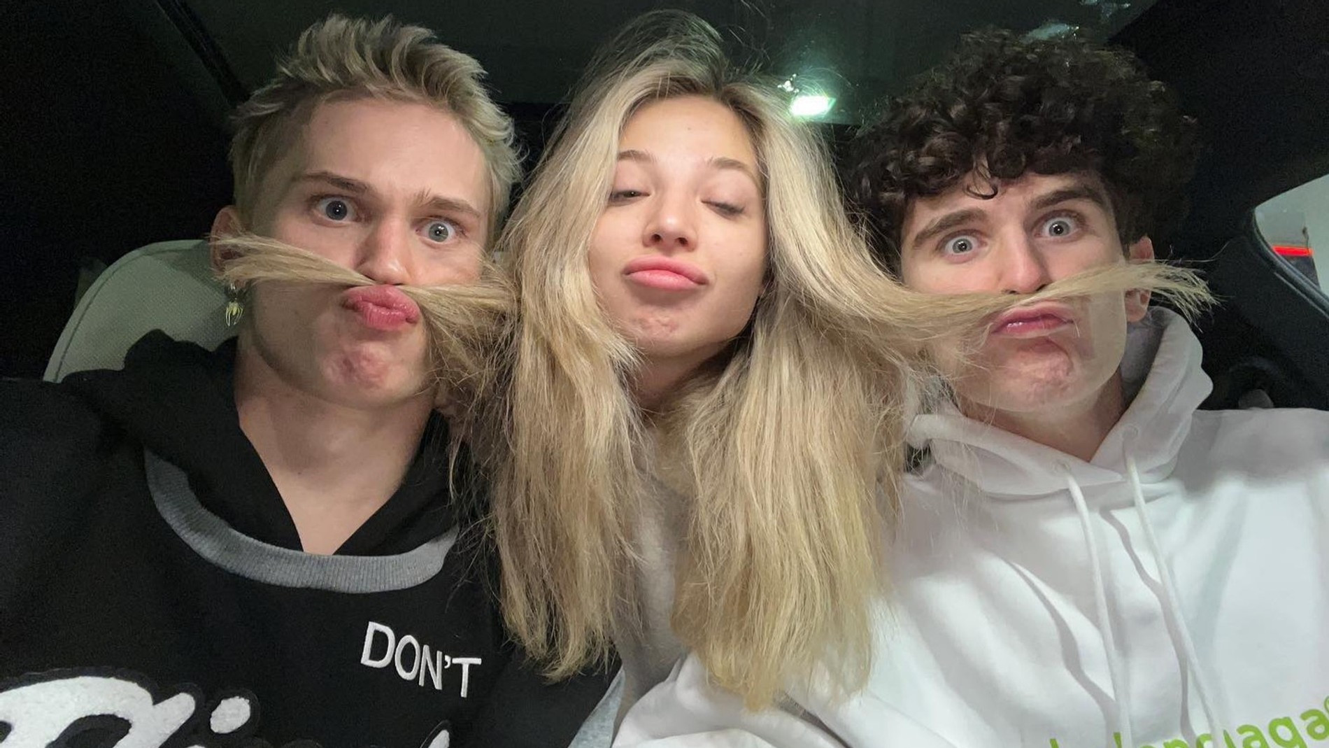 Даня Милохин, Аня Покров, Артур Бабич
Фото: «Инстаграм» (запрещен в РФ)