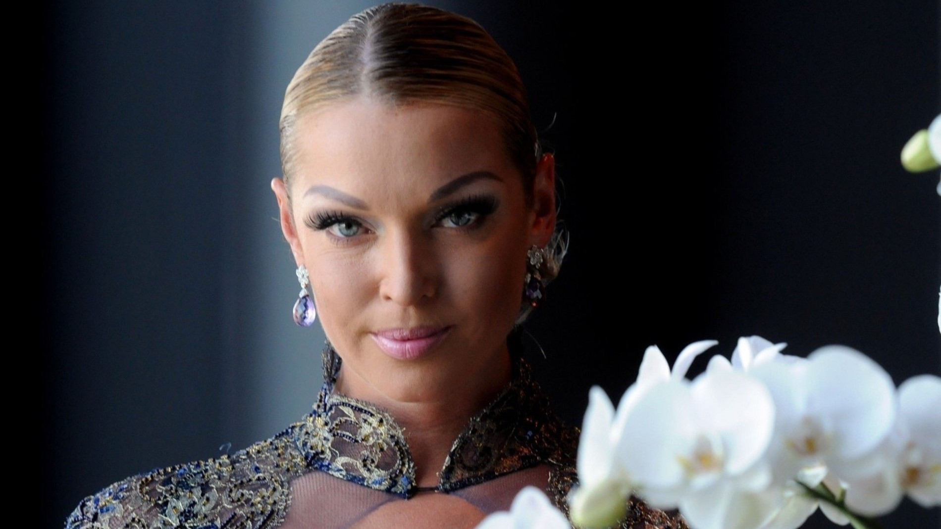 Анастасия Волочкова
Фото: almode.ru