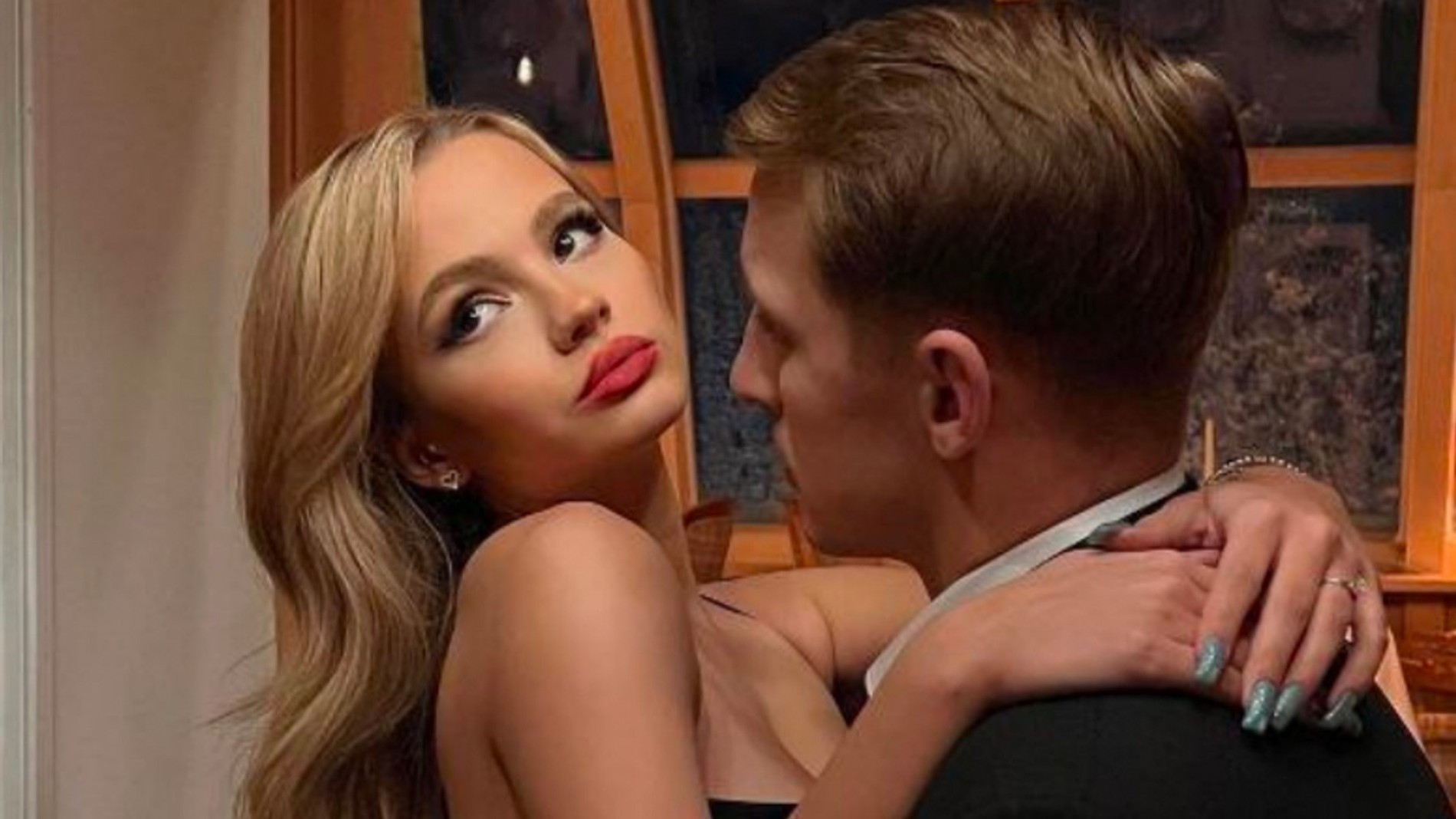 Валя Карнавал и Саша Стоун
Фото: Инстаграм (запрещен в РФ) Вали Карнавал