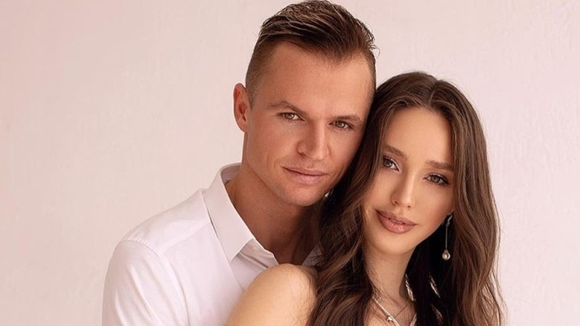 Дмитрий Тарасов и Анастасия Костенко
Фото: Инстаграм (запрещен в РФ)