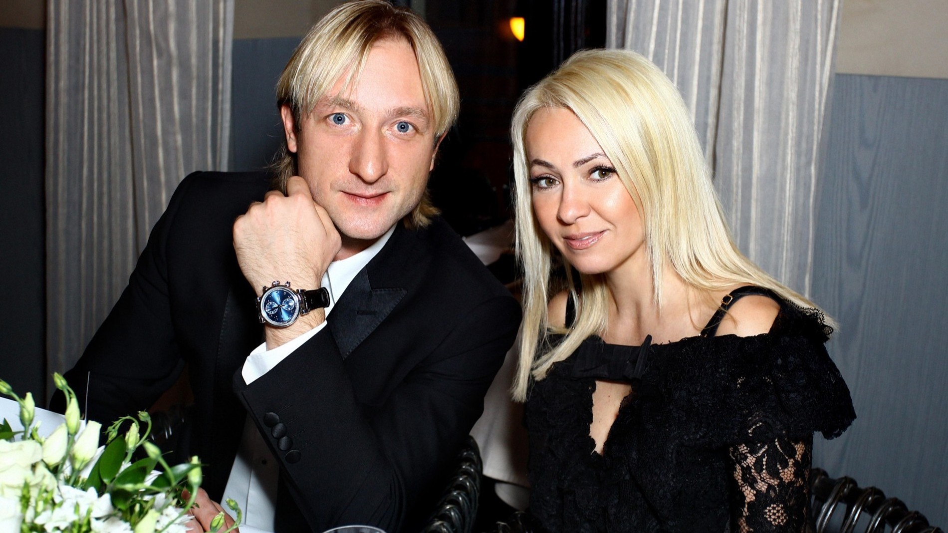 Яна Рудковская и Евгений Плющенко
Фото: fashion-person.com