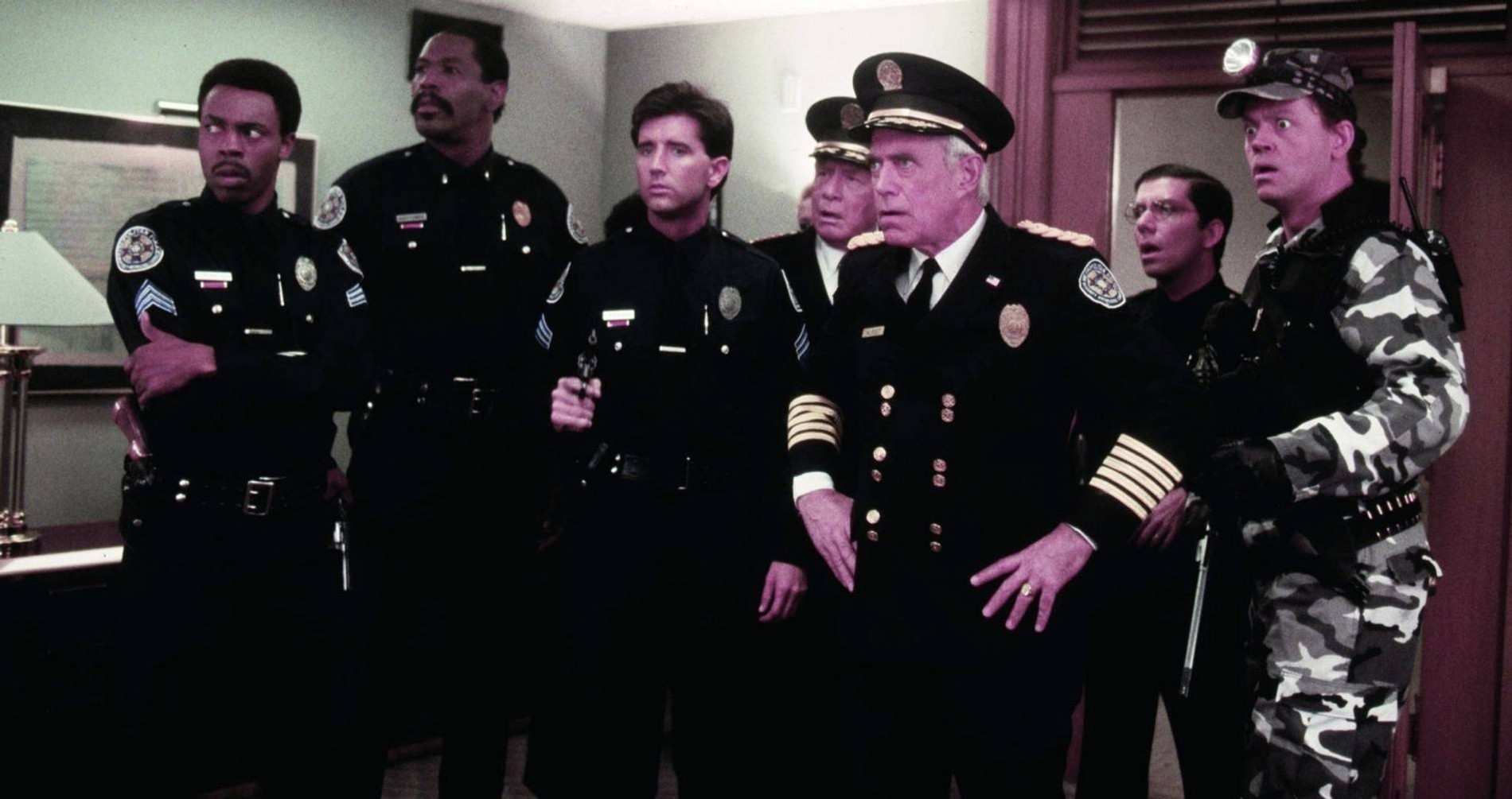 Кадр из фильма «Полицейская академия»