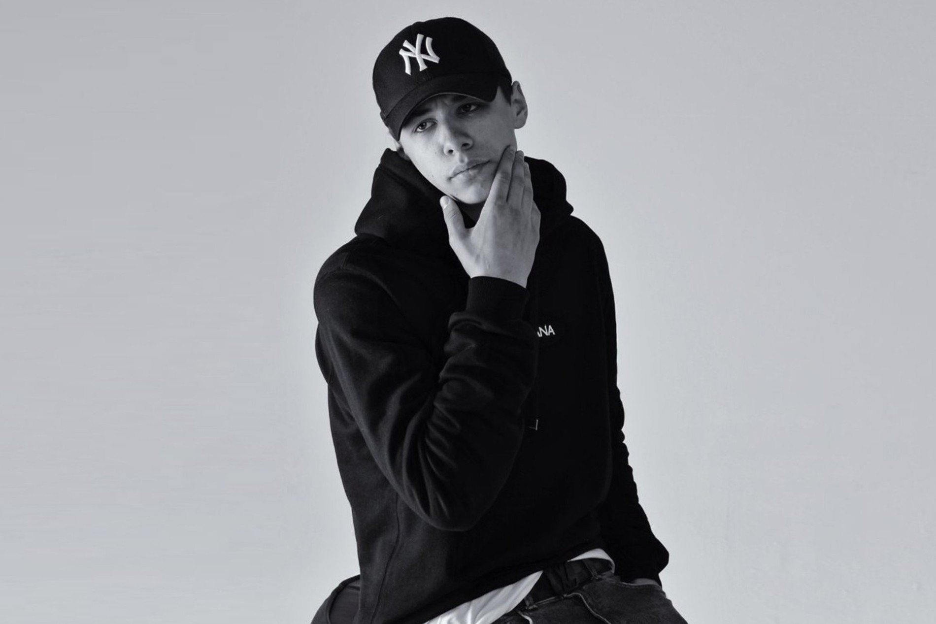 Рэпер Macan 
Фото: toppeoples.ru