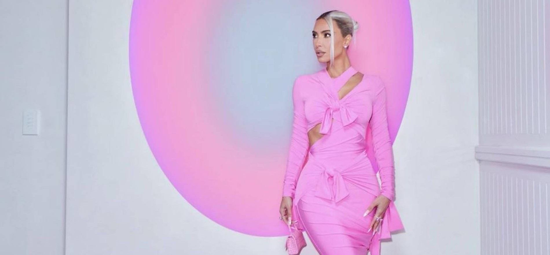 Ким Кардашьян
Фото: Инстаграм* @kimkardashian