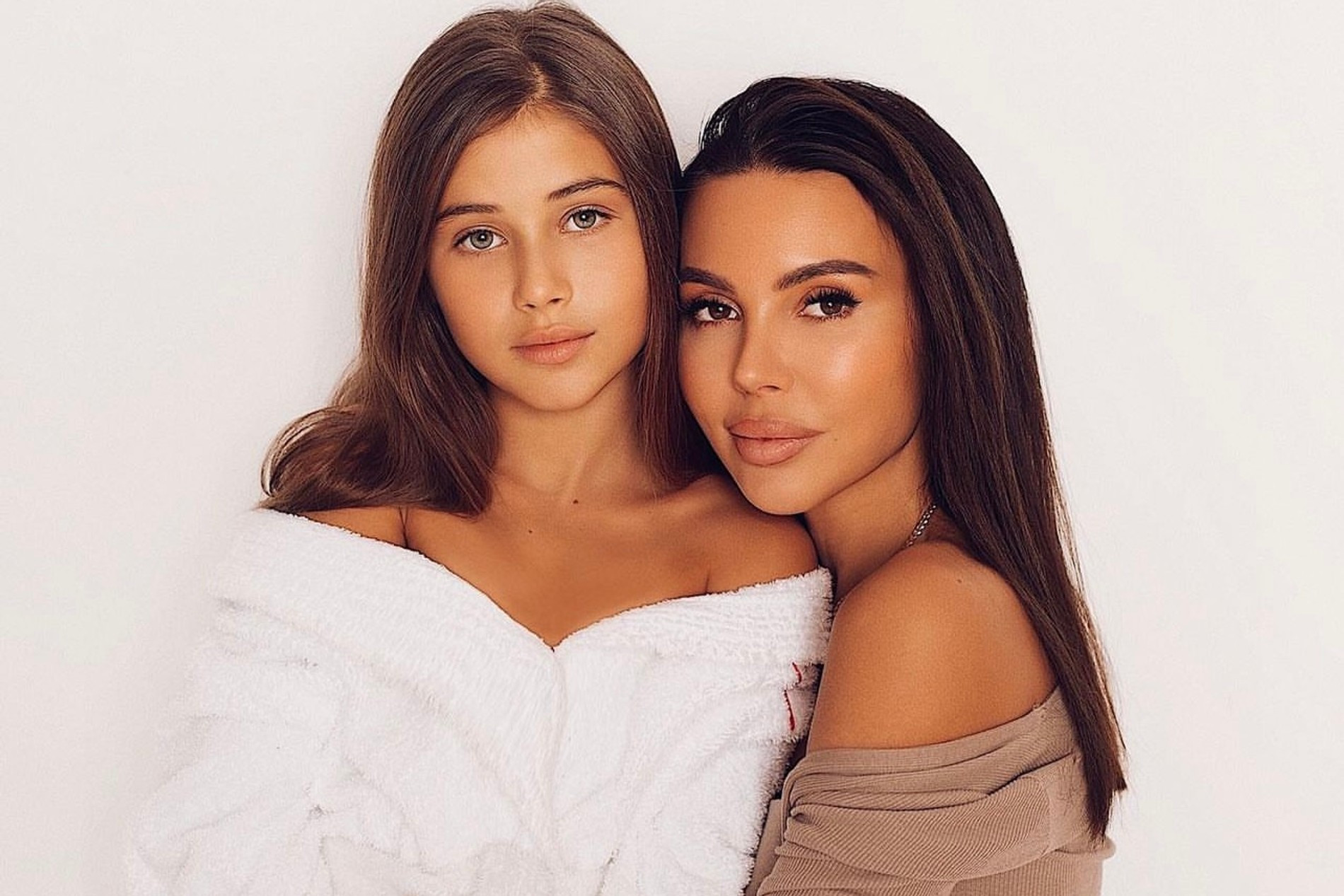 Оксана Самойлова с дочерью Ариелой
Фото: Инстаграм (запрещен в РФ) @samoylovaoxana