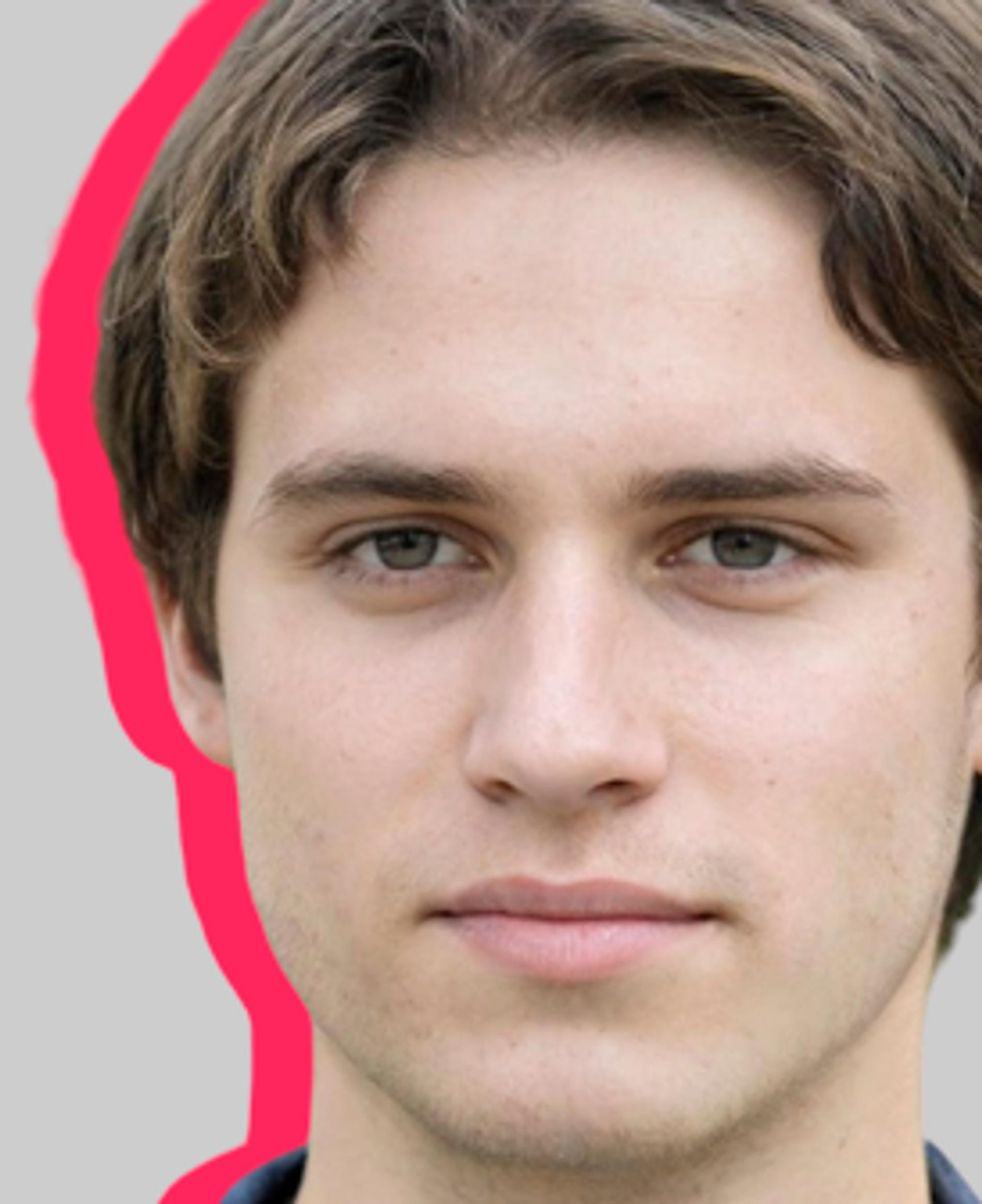 Автор SUPER.RU — Иван Гелионов