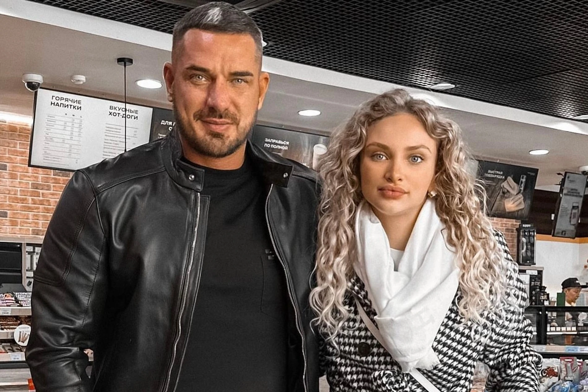 Курбан Омаров с возлюбленной Валерией
Фото: Инстаграм (запрещен в РФ) @zimamoscow