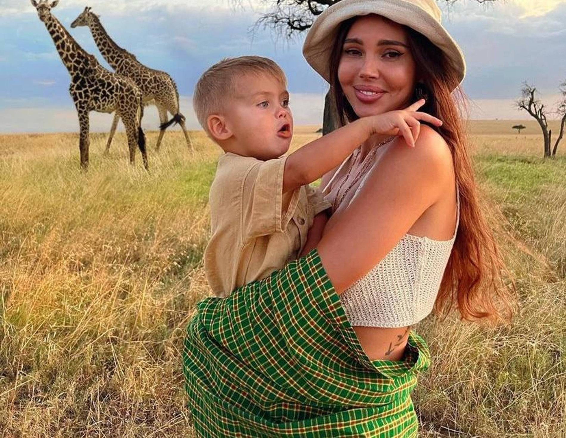 Оксана Самойлова с сыном Давидом
Фото: Инстаграм (запрещен в РФ) @samoylovaoxana