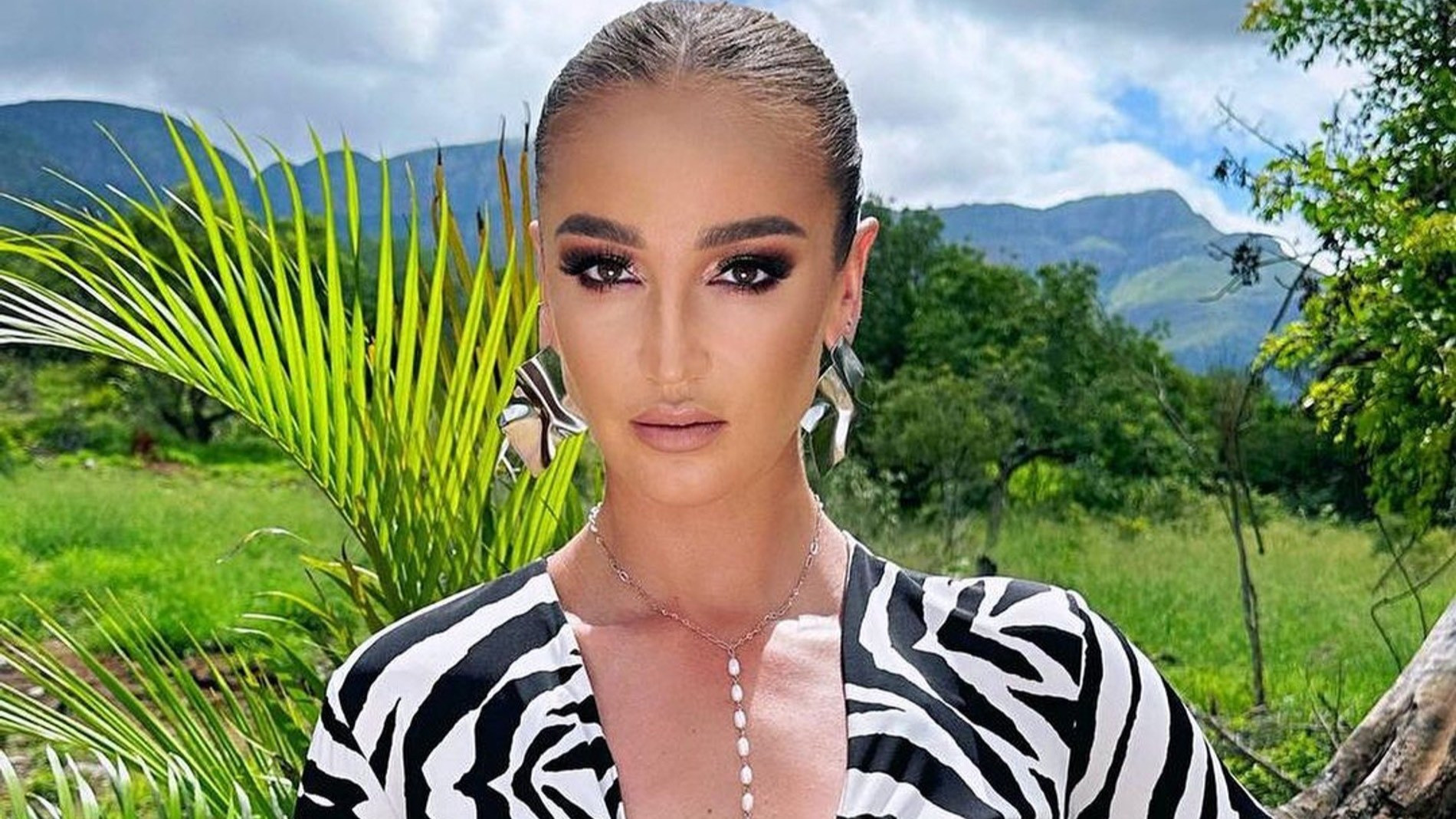 Ольга Бузова
Фото: Инстаграм (запрещен в РФ) / @buzova86