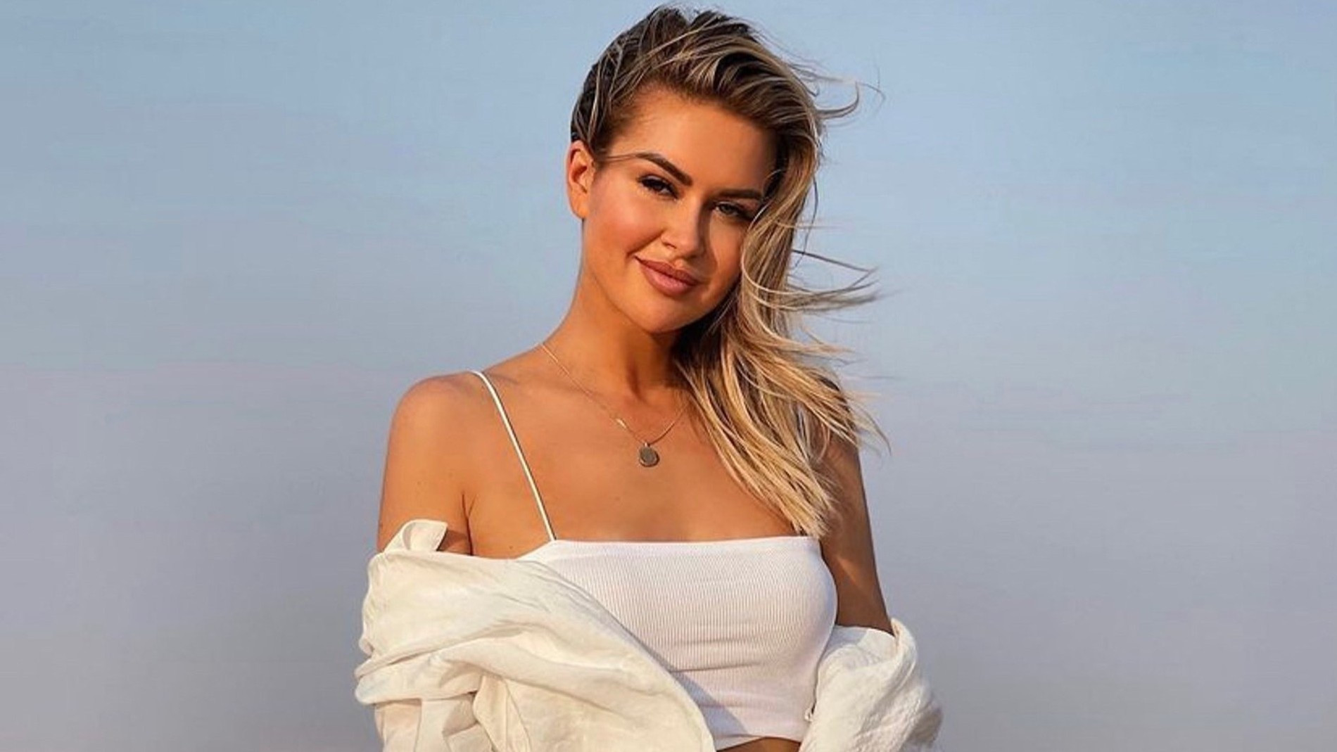 Марина Африкантова  
Фото: Инстаграм (запрещен в РФ) @marina_afrika