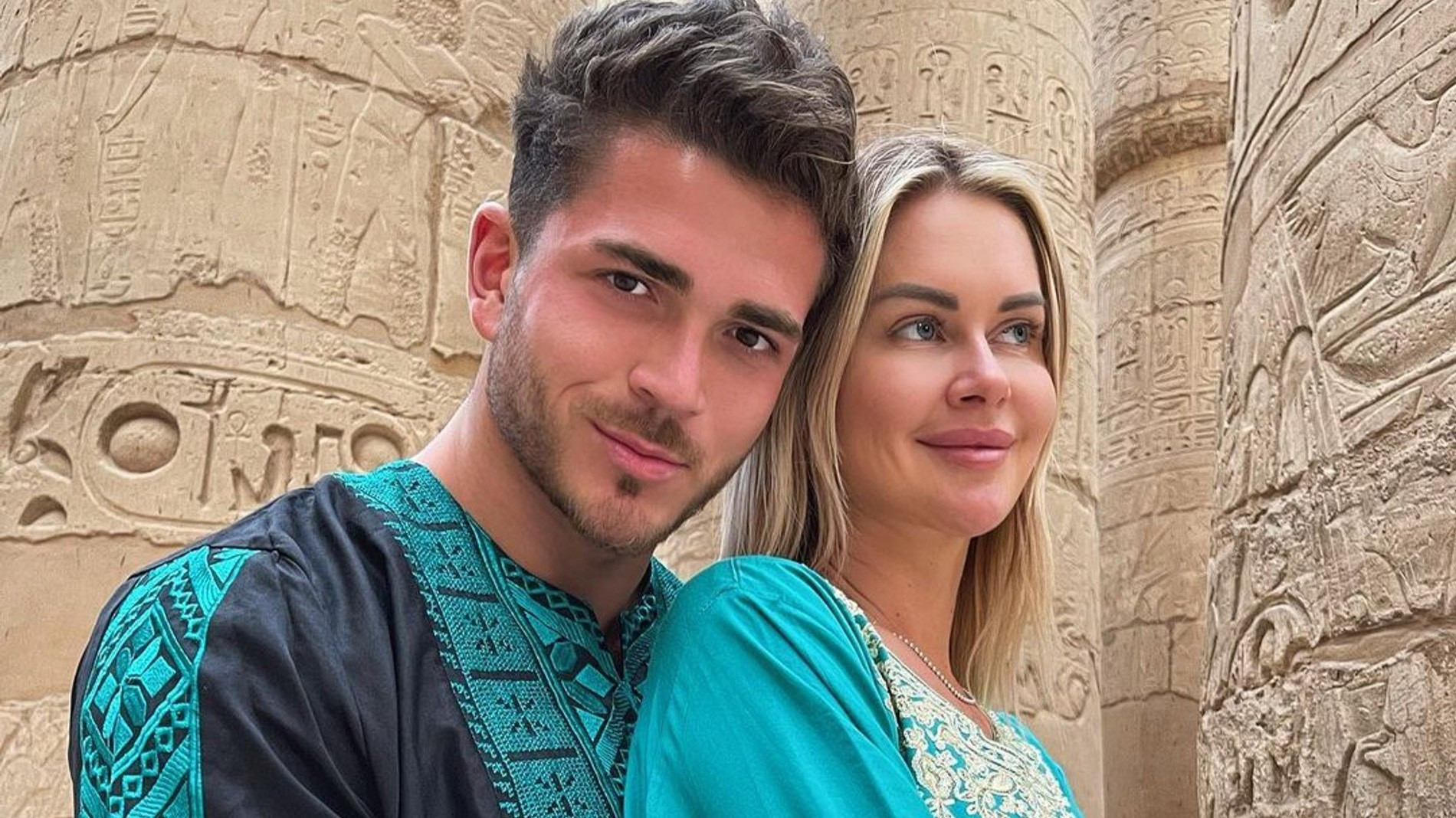 Роман Капаклы и Марина Африкантова
Фото: Инстаграм (запрещен в РФ) / @roman.kapa