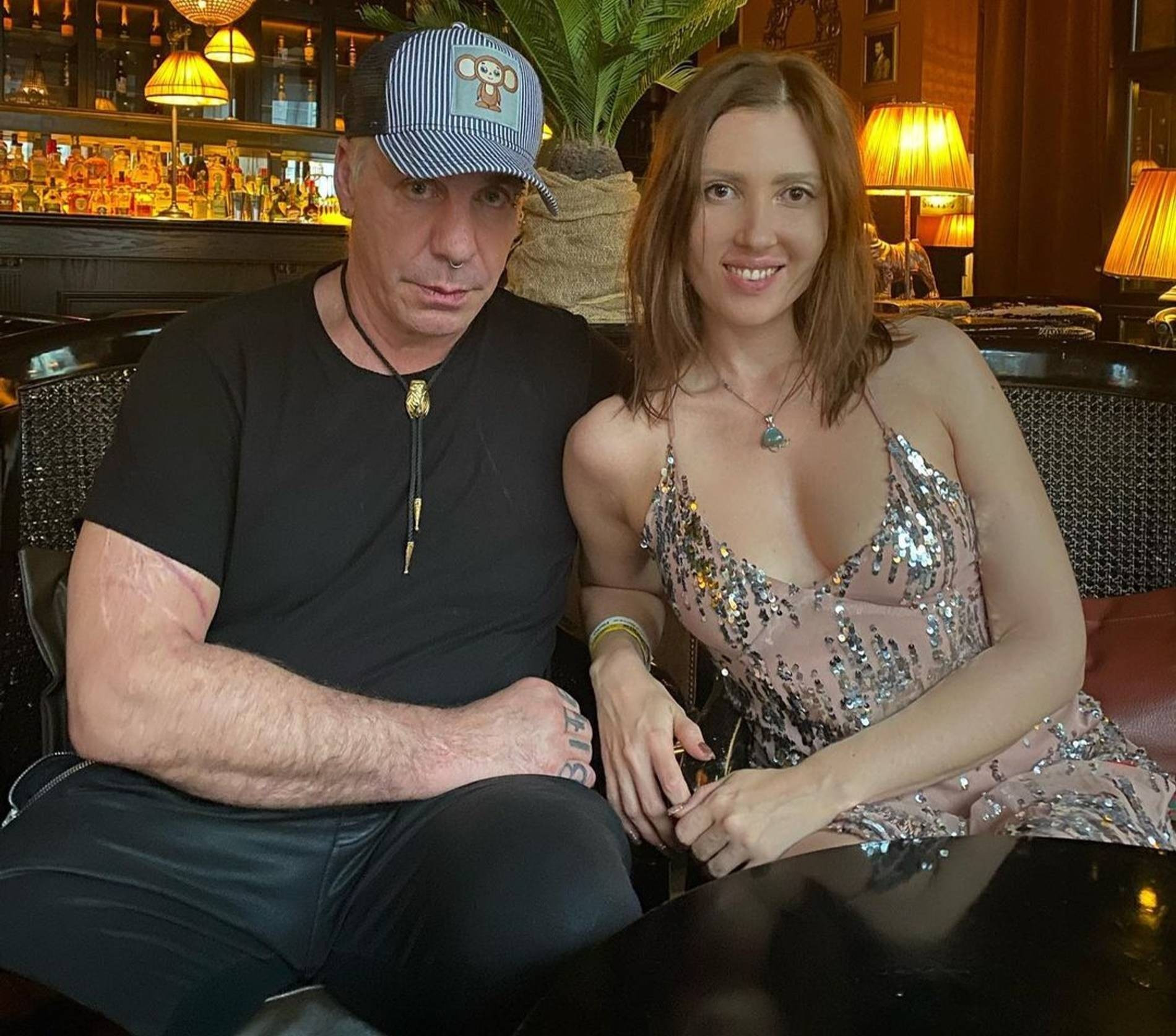 Тилль Линдеманн и Алена Макеева
Фото: Инстаграм* @alena_makeeva