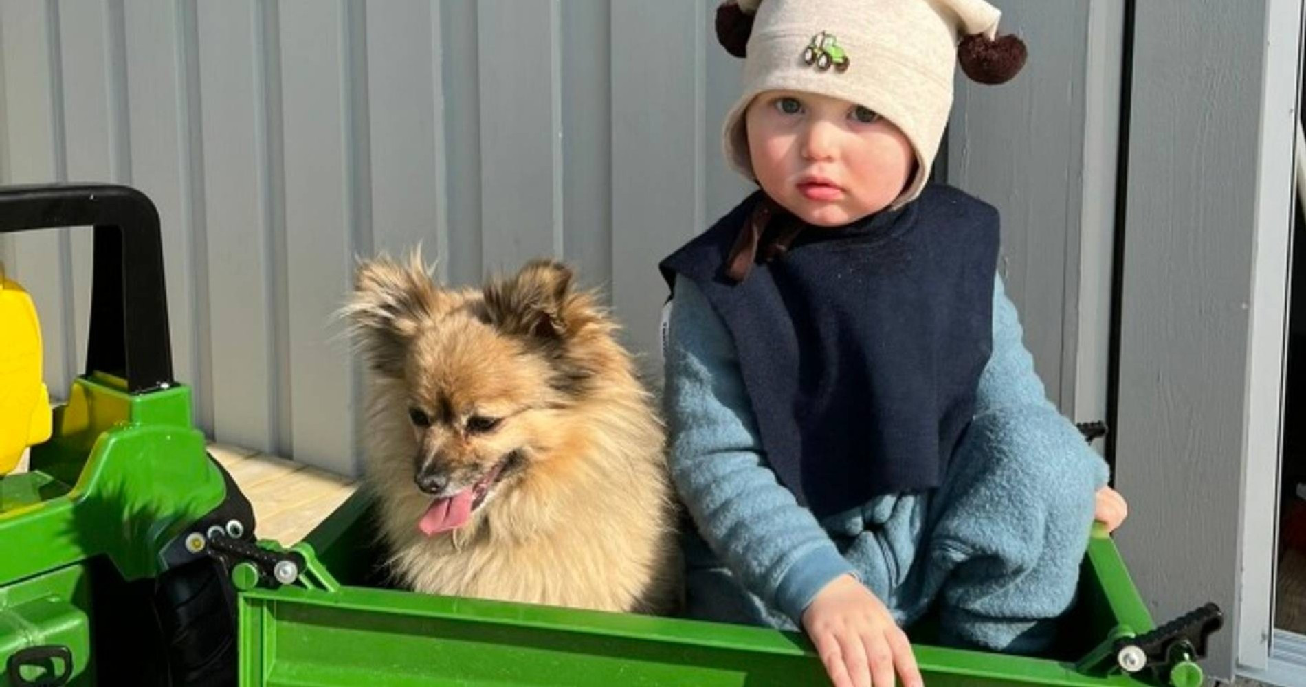 Компис и его маленький хозяин Себастьян
Фото: Мари Карлсен