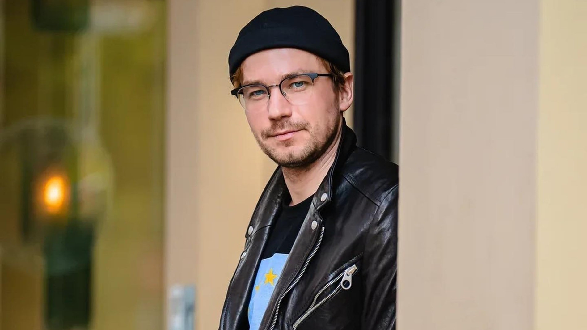 Александр Петров. Фото: Инстаграм (запрещен в РФ) @actorsashapetrov