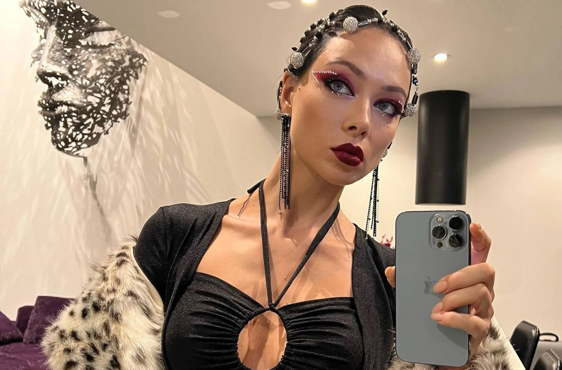 Настасья Самбурская. Фото: Инстаграм* @samburskaya