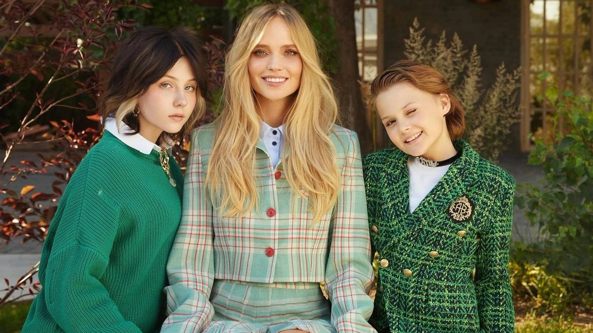 Глюкоза с дочерьми. Фото: Инстаграм (запрещен в РФ) @glukozamuzic