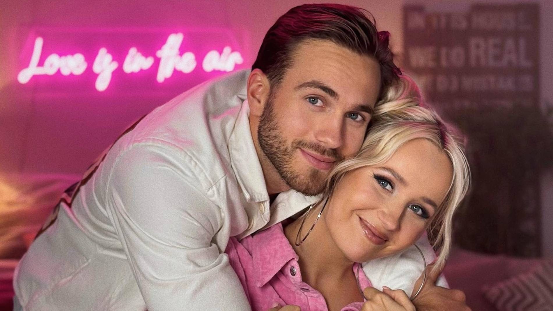 Клава Кока и Александр Поверин. Фото: Инстаграм* @klavacoca