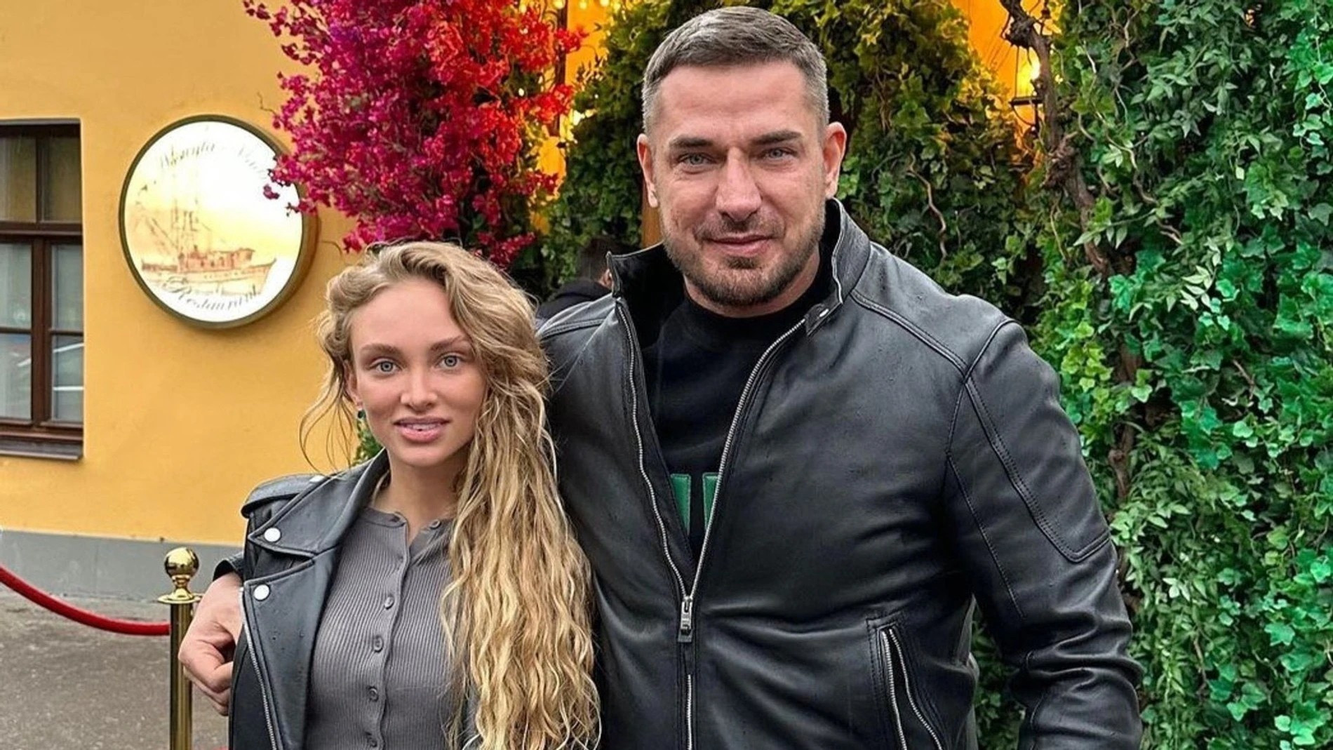 Курбан Омаров и его возлюбленная Валерия. Фото: Инстаграм (запрещен в РФ) @zima_moscow