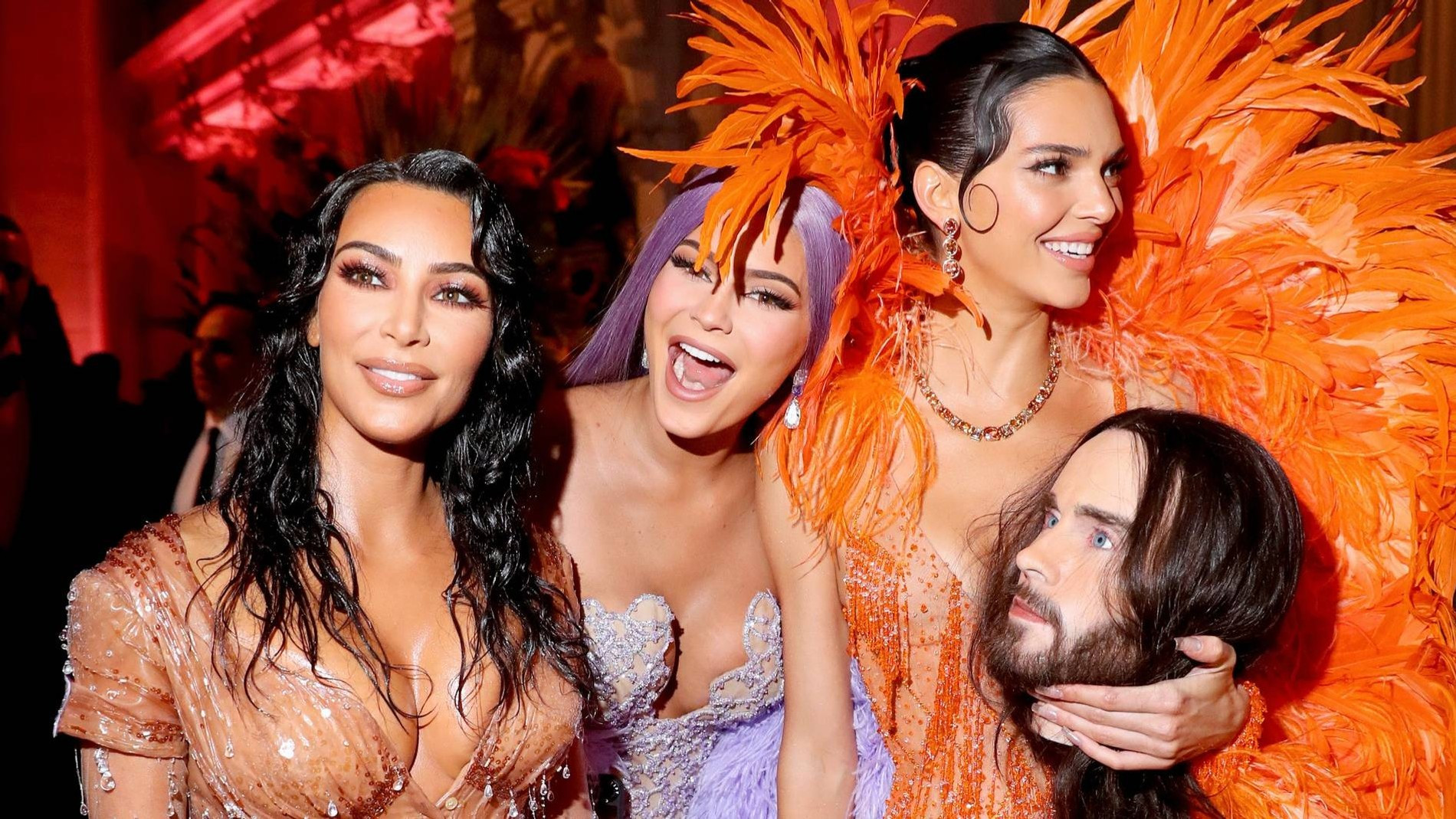 Ким Кардашьян, Кайли и Кендалл Дженнер. Фото: Getty Images