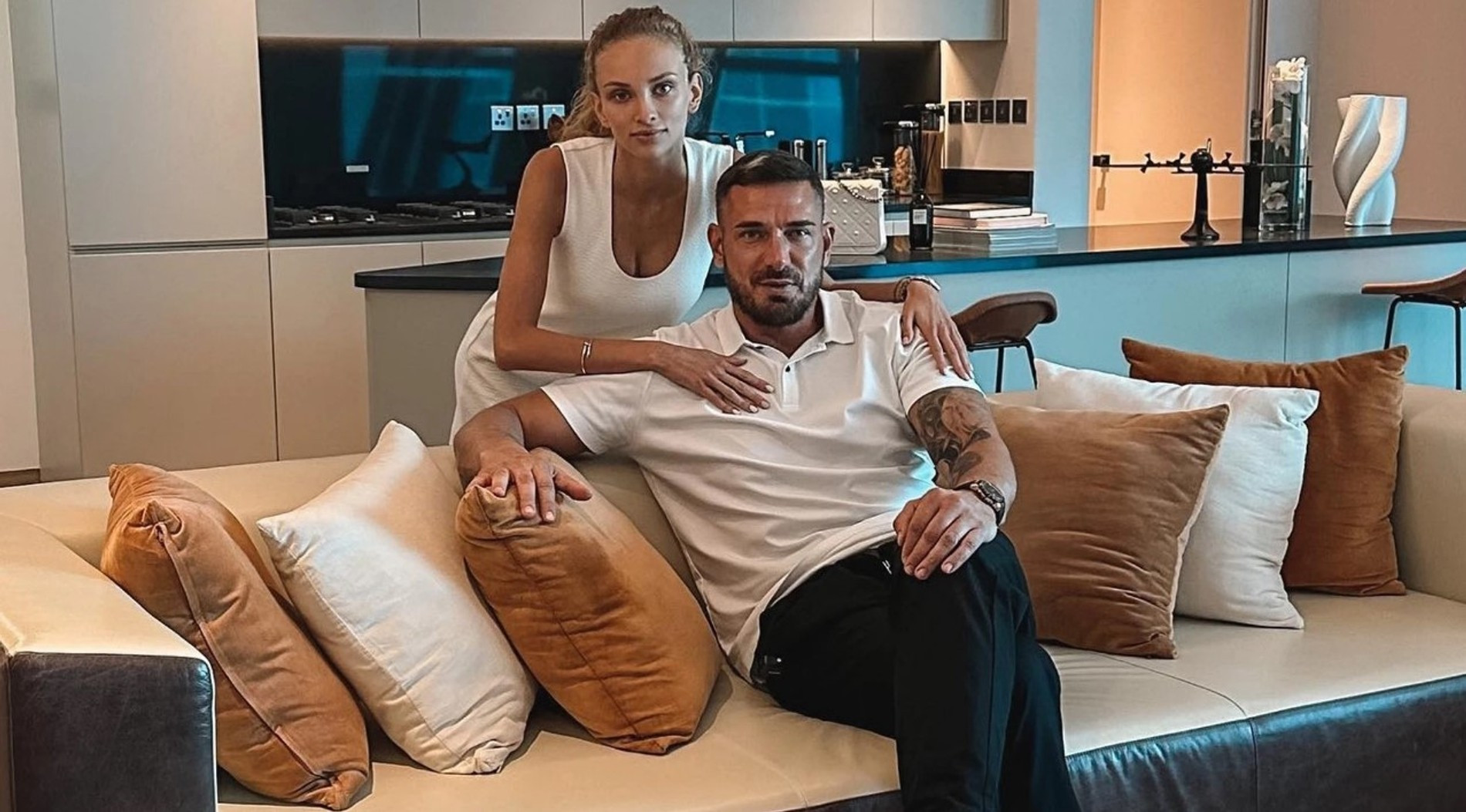 Курбан Омаров с возлюбленной Валерией. Фото: Инстаграм* @zimamoscow