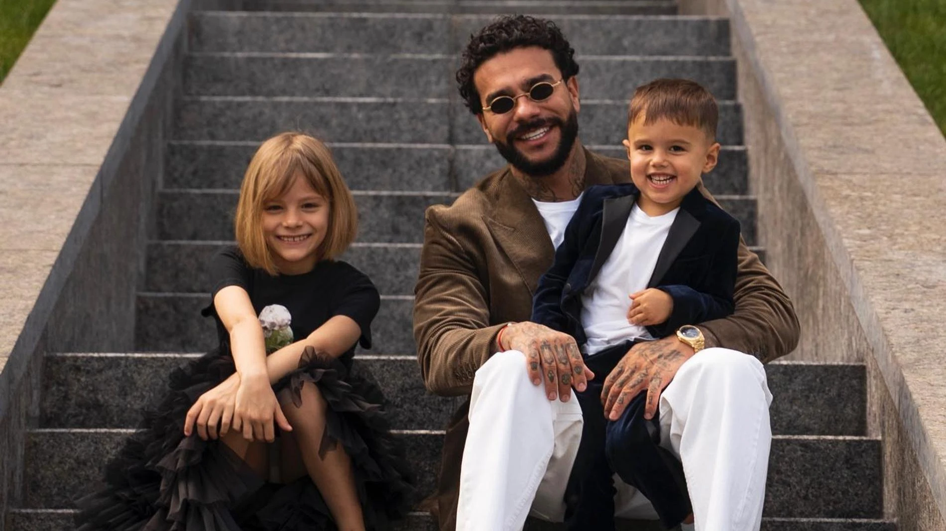 Тимати с сыном Ратмиром и дочерью Алисой. Фото: Инстаграм* @timatiofficial