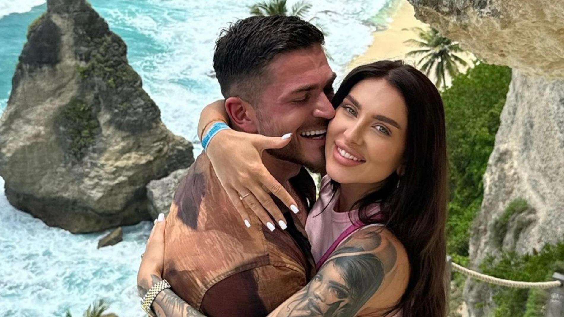 Татьяна Мусульбес и Роман Капаклы. Фото: Инстаграм* @roman.kapa