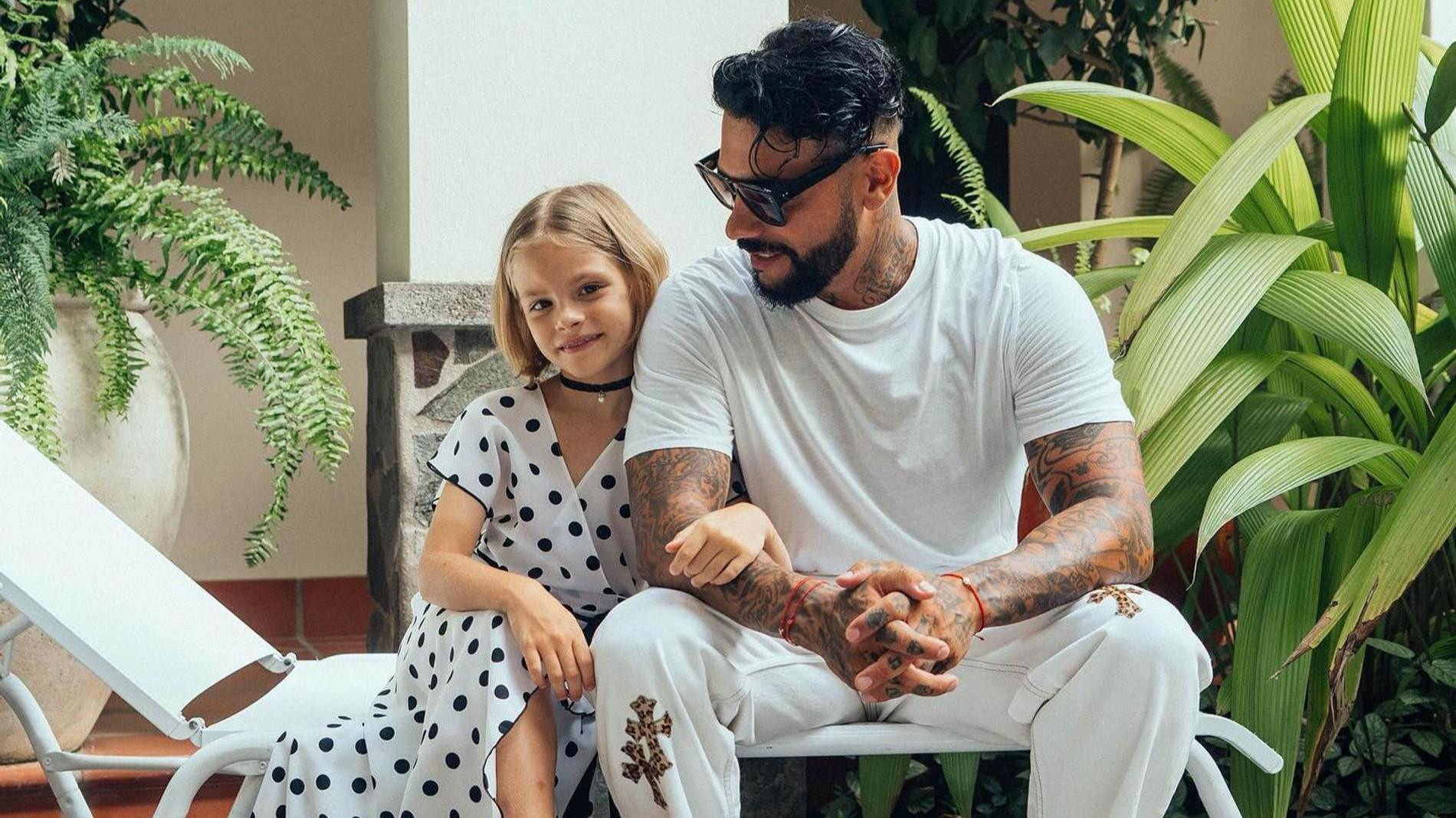 Тимати с дочерью Алисой. Фото: Инстаграм* @timatiofficial