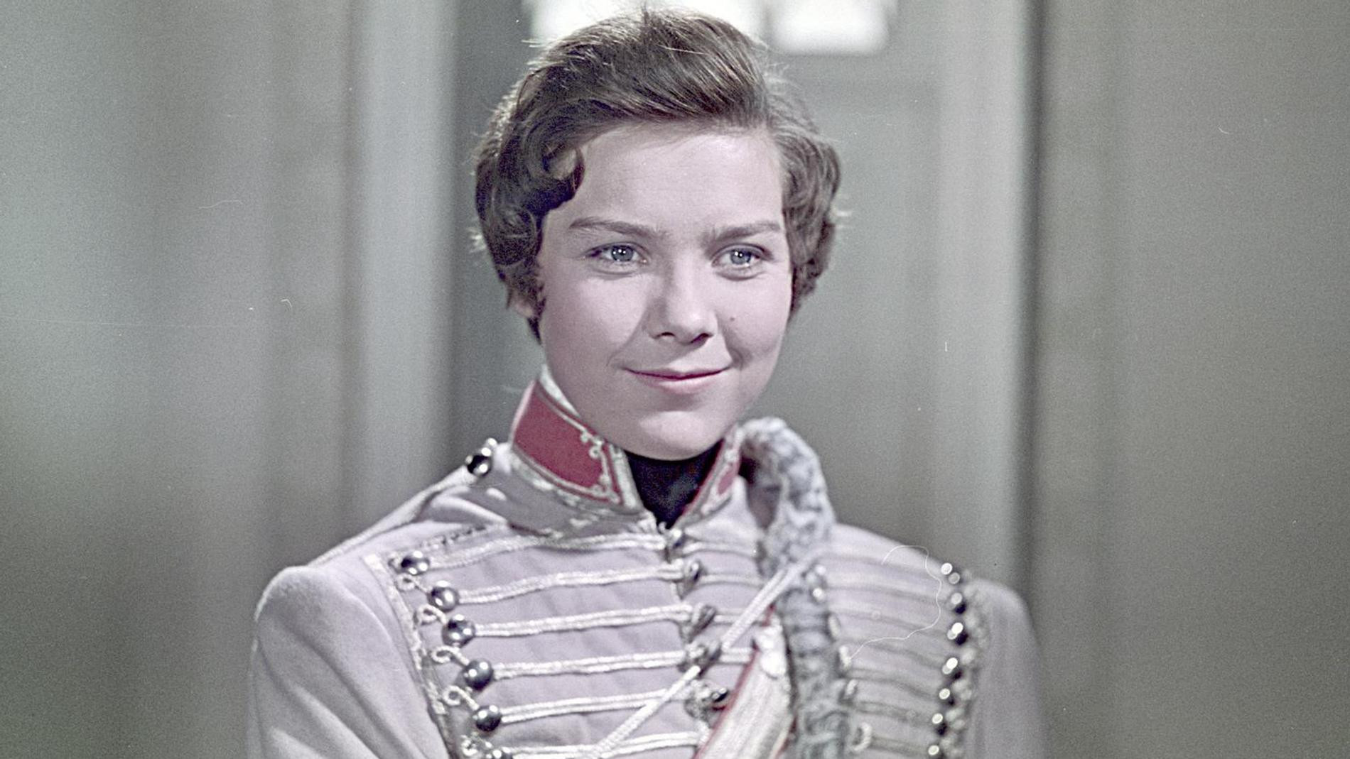 Лариса Голубкина в фильме «Гусарская баллада». Фото: Legion-Media