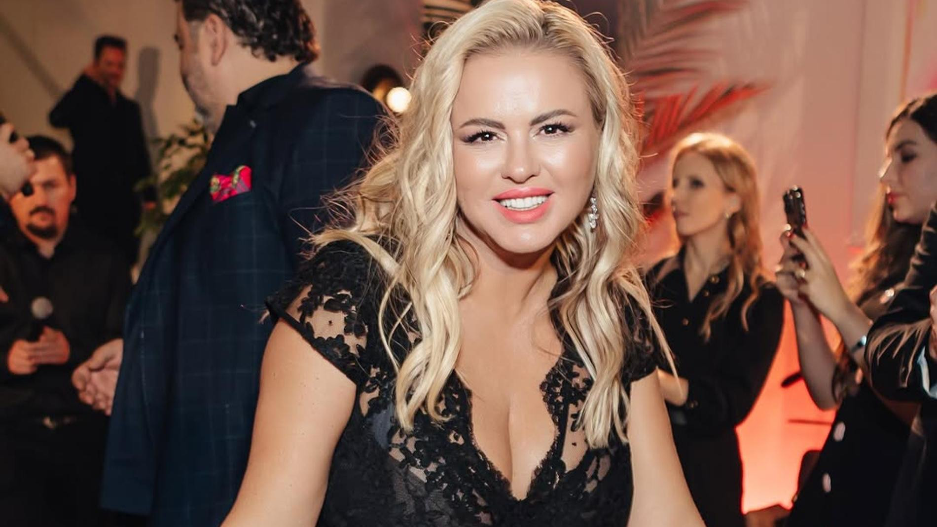 Анна Семенович. Фото: Инстаграм (запрещён в РФ) @ann_semenovich