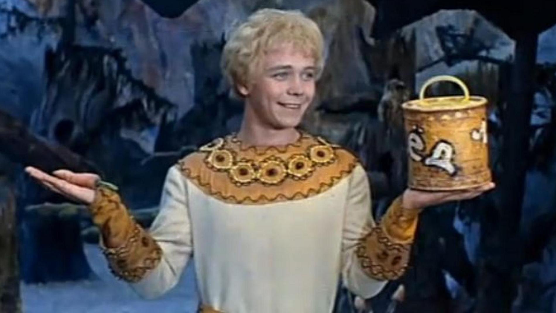 Скриншот: к/ф «Варвара-краса, длинная коса» (1969)