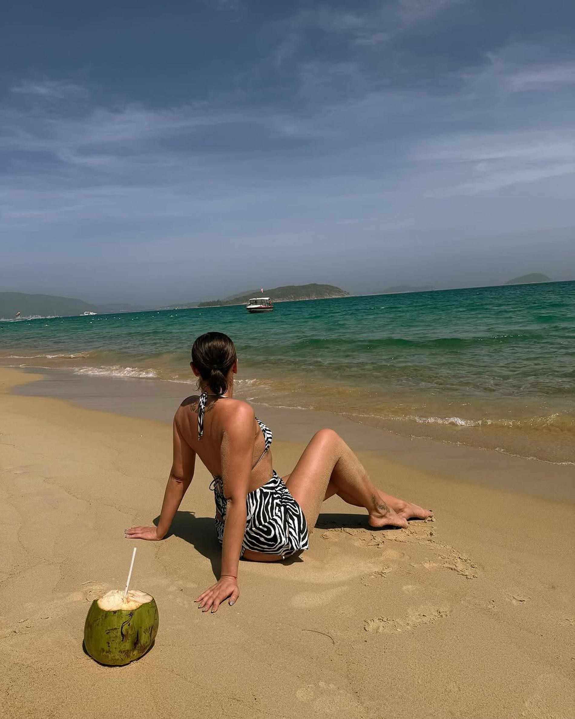 Ольга Бузова на отдыхе. Фото: Инстаграм (запрещён в РФ) @buzova86