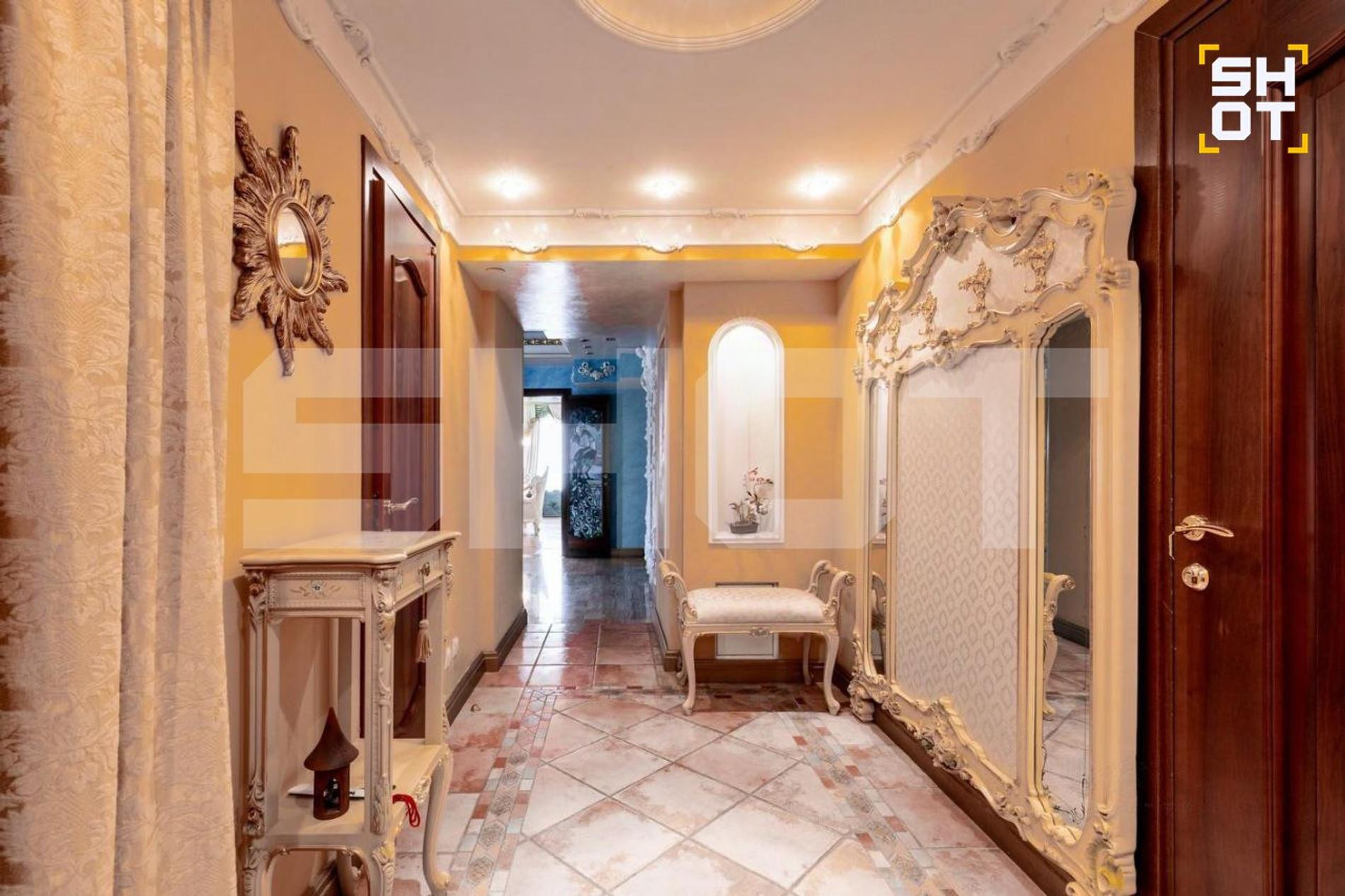 Квартира Анастасии Волочковой в центре Петербурга. Фото: Telegram @shot_shot