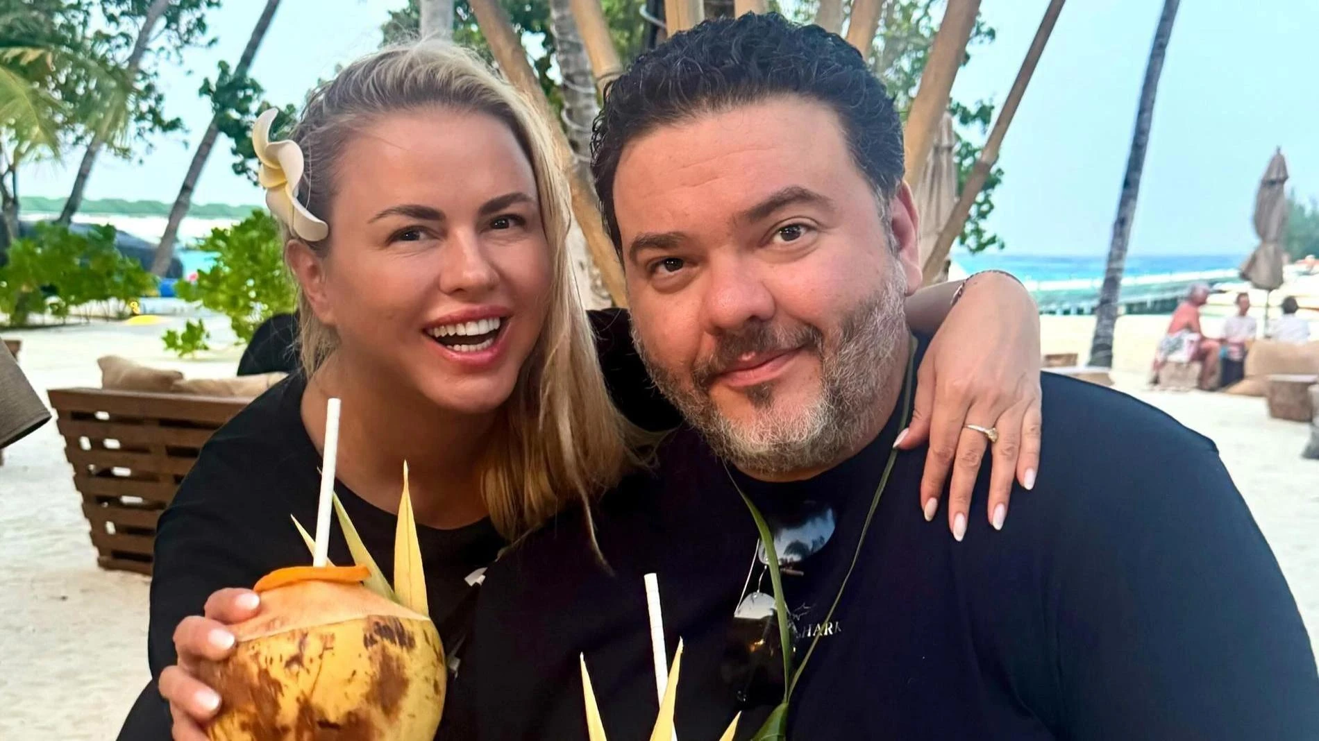 Анна Семенович и Денис Шреер. Фото: Инстаграм (запрещён в РФ) @ann_semenovich