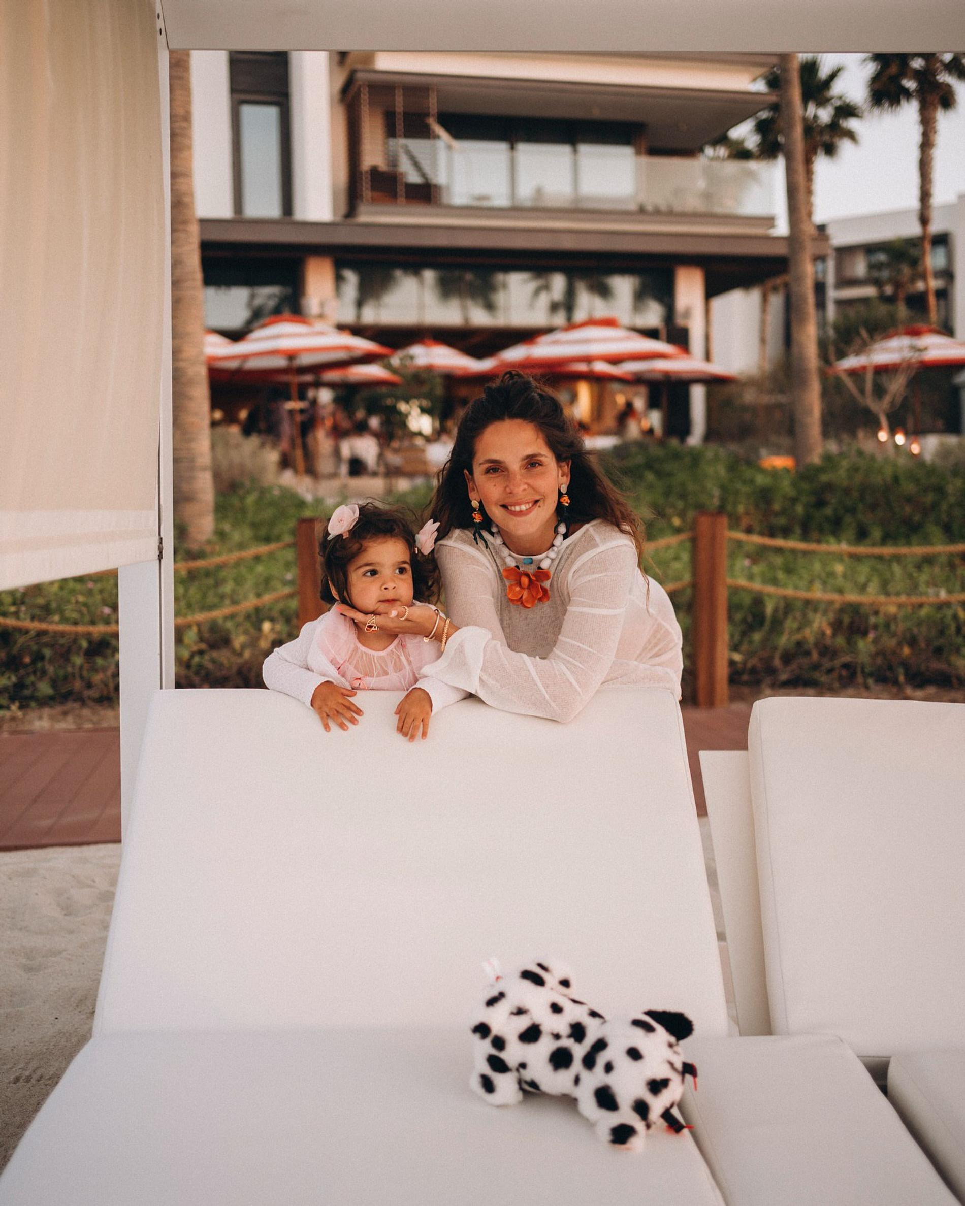 Лиза Моряк с семьёй. Фото: Инстаграм* @moryakliza