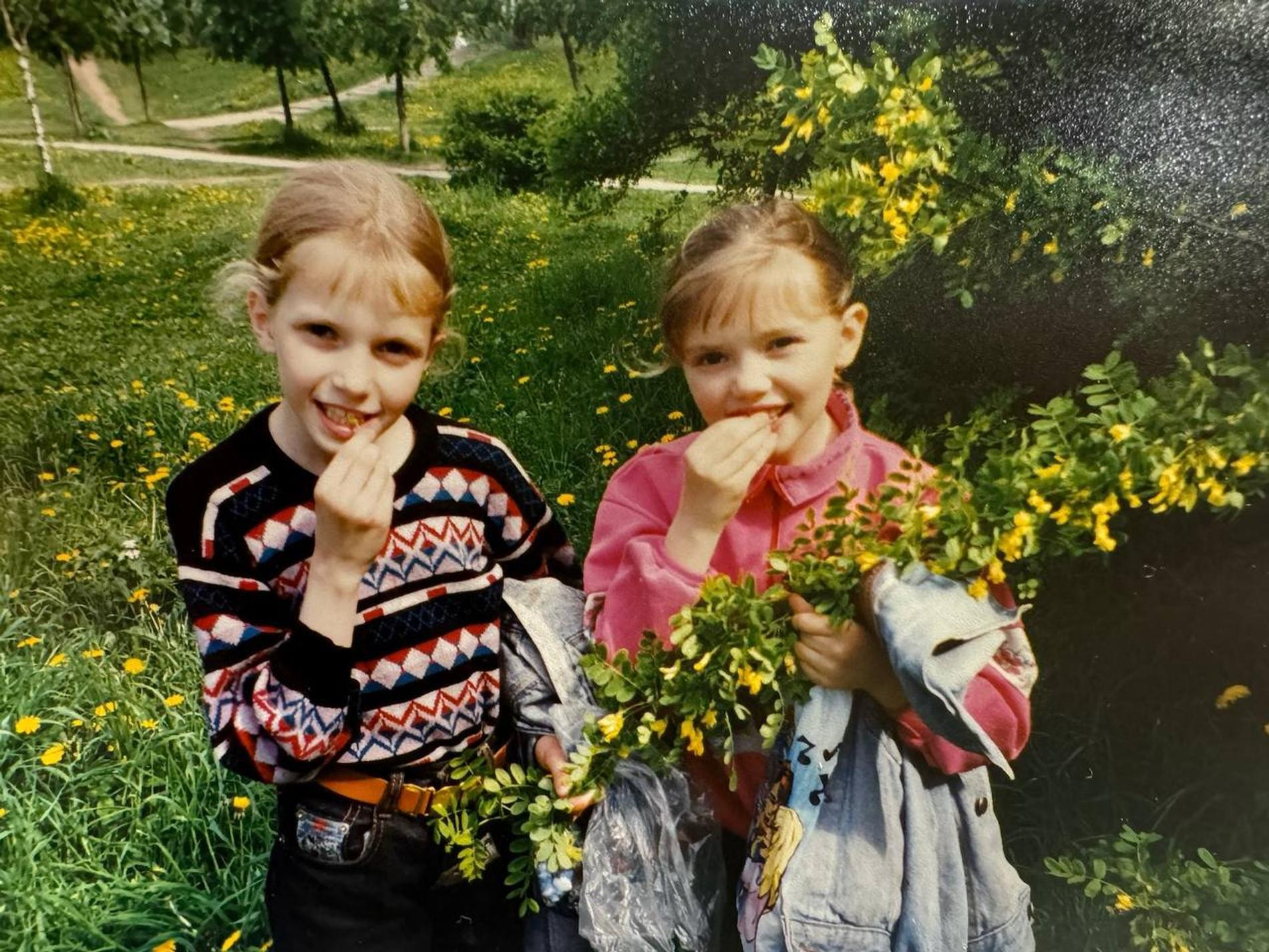 Ольга Кузьмина с подругой. Фото: ТГ-канал olgakuzminaofficial