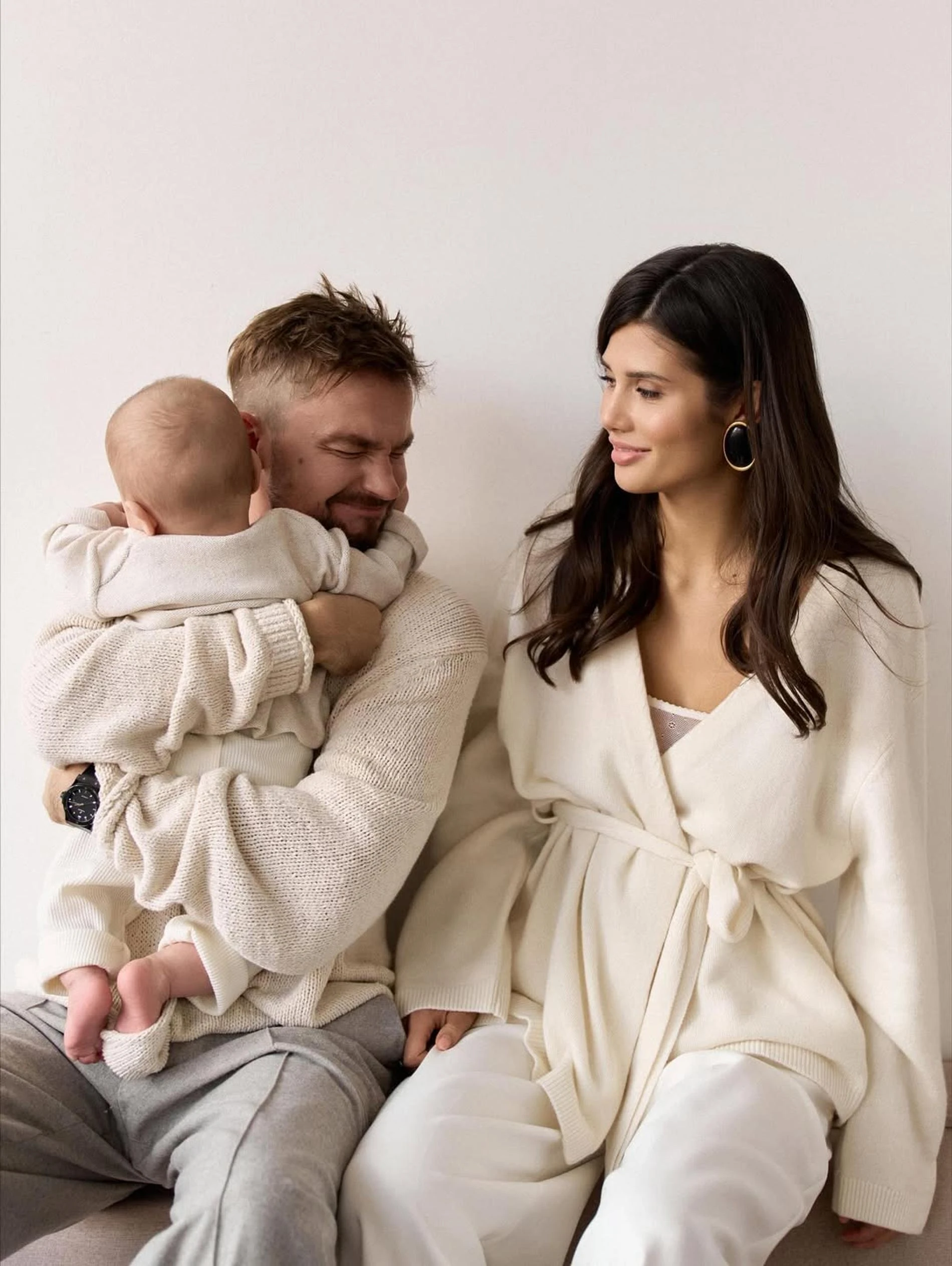 Фото: Инстаграм* @viktoryaantonova_ @vikastoia