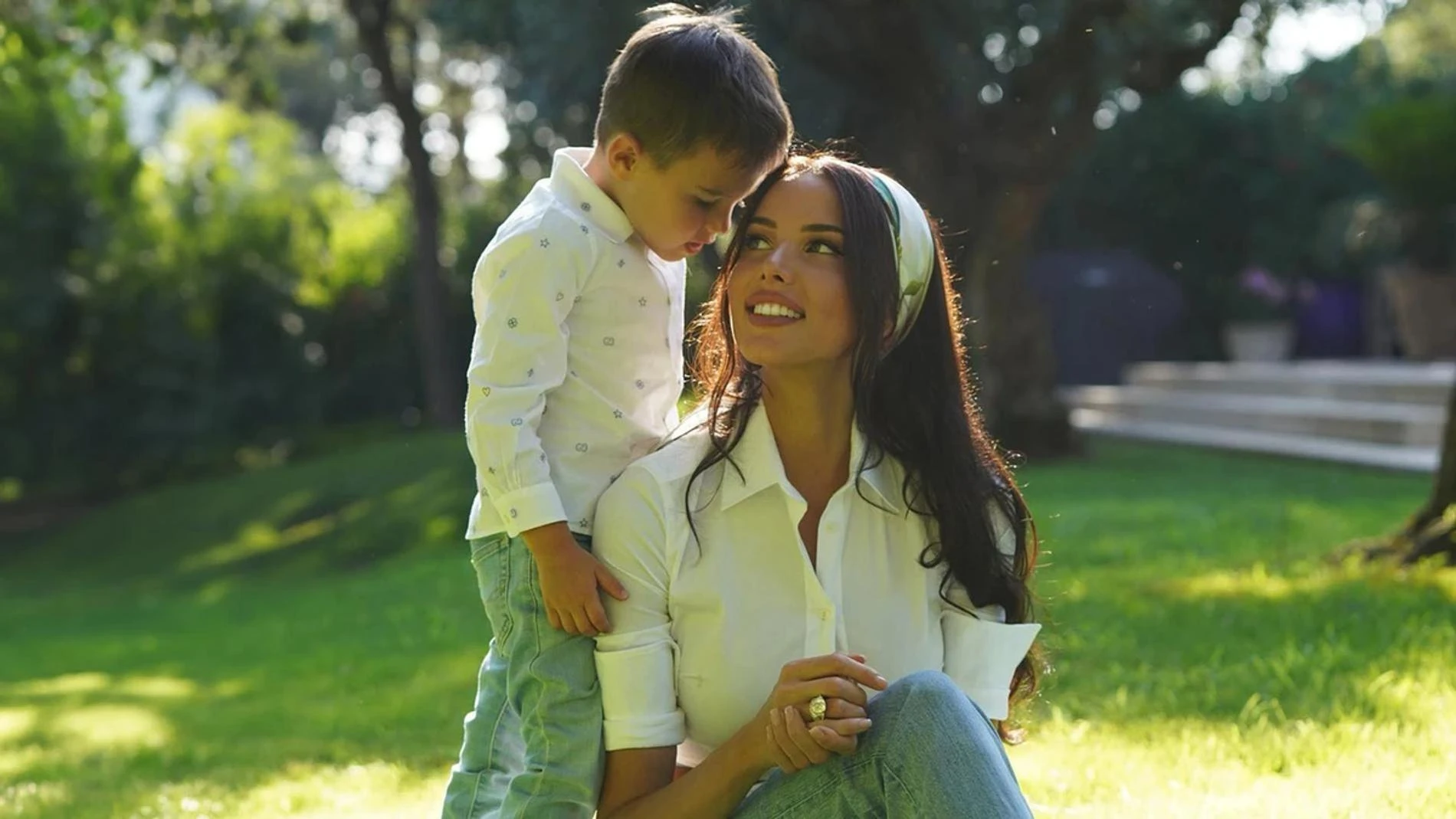 Анастасия Решетова с сыном Ратмиром от Тимати. Фото: Инстаграм (запрещён в РФ) @volkonskaya_reshetova