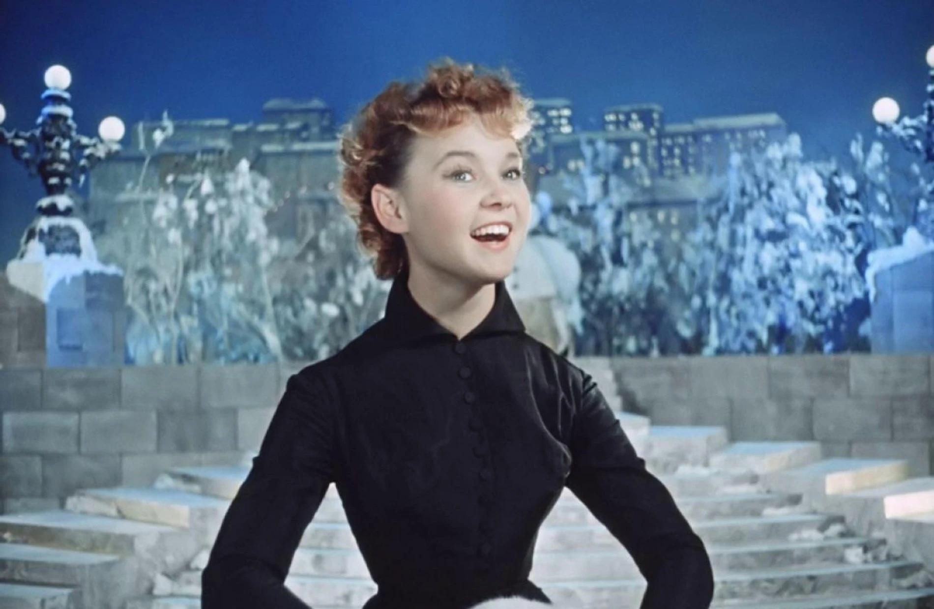 Людмила Гурченко. Скриншот: к/ф «Карнавальная ночь»