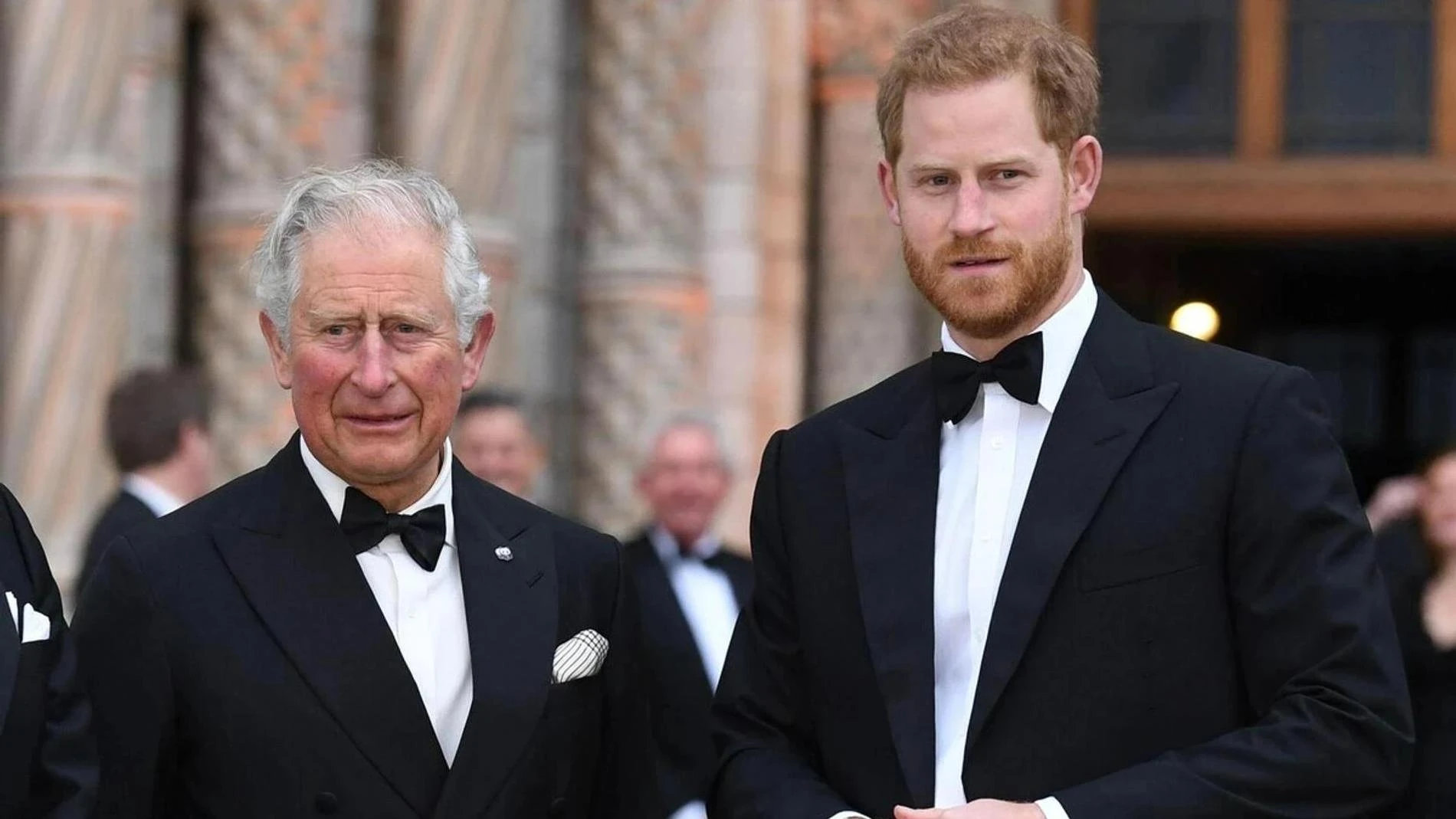 Карл III и принц Гарри. Фото: Getty Images
