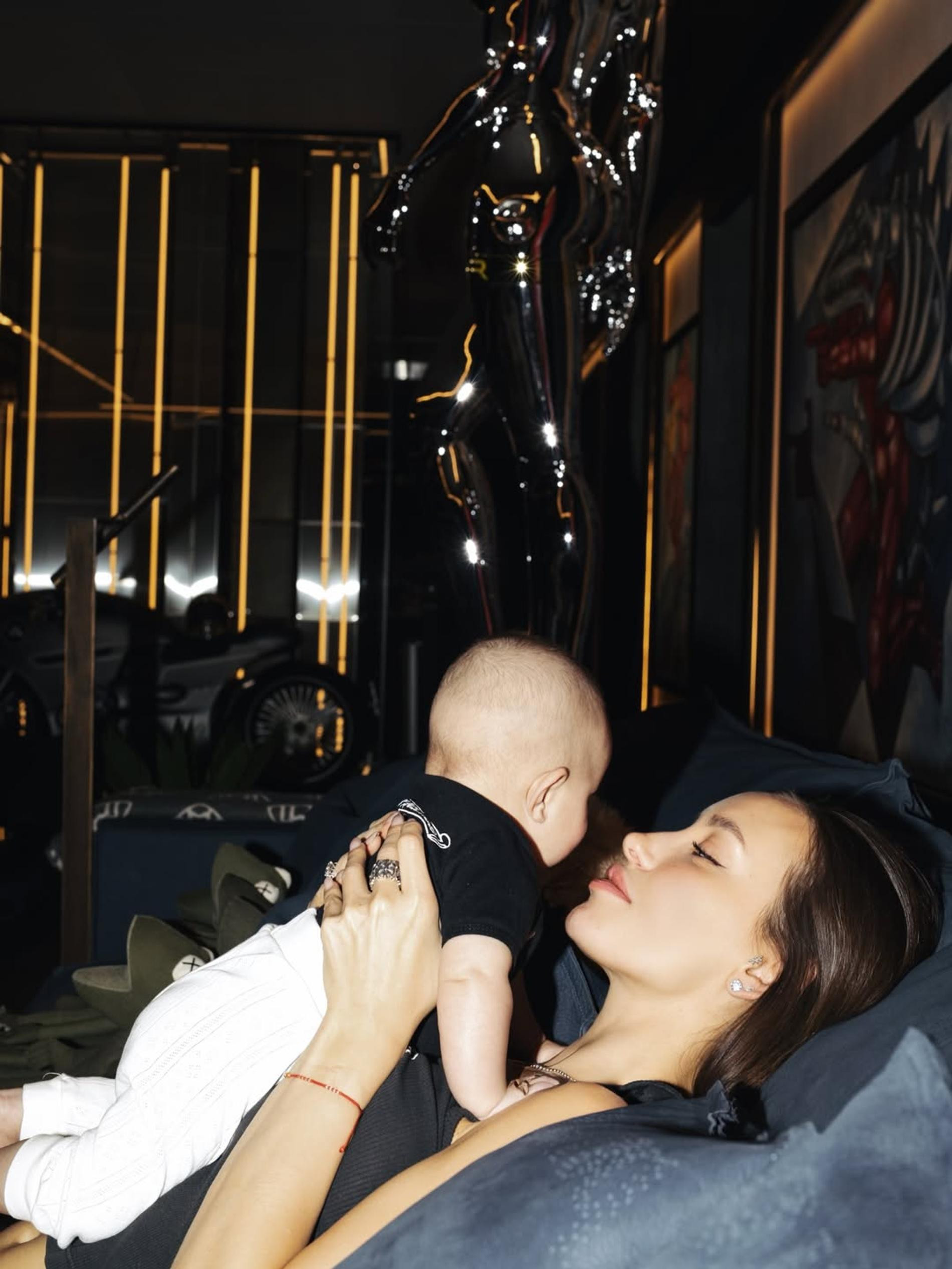 Фото: Инстаграм (запрещён в РФ) @halfbloodval