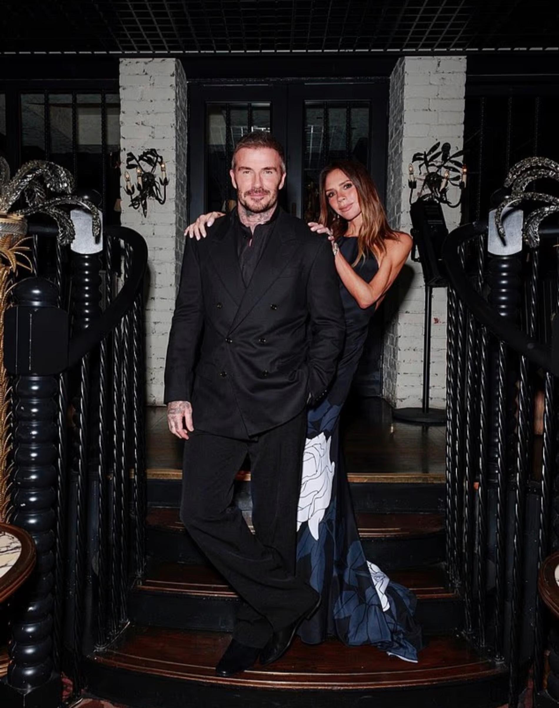 Дэвид и Виктория Бекхэм.  Фото: Соцсети Виктории Бекхэм