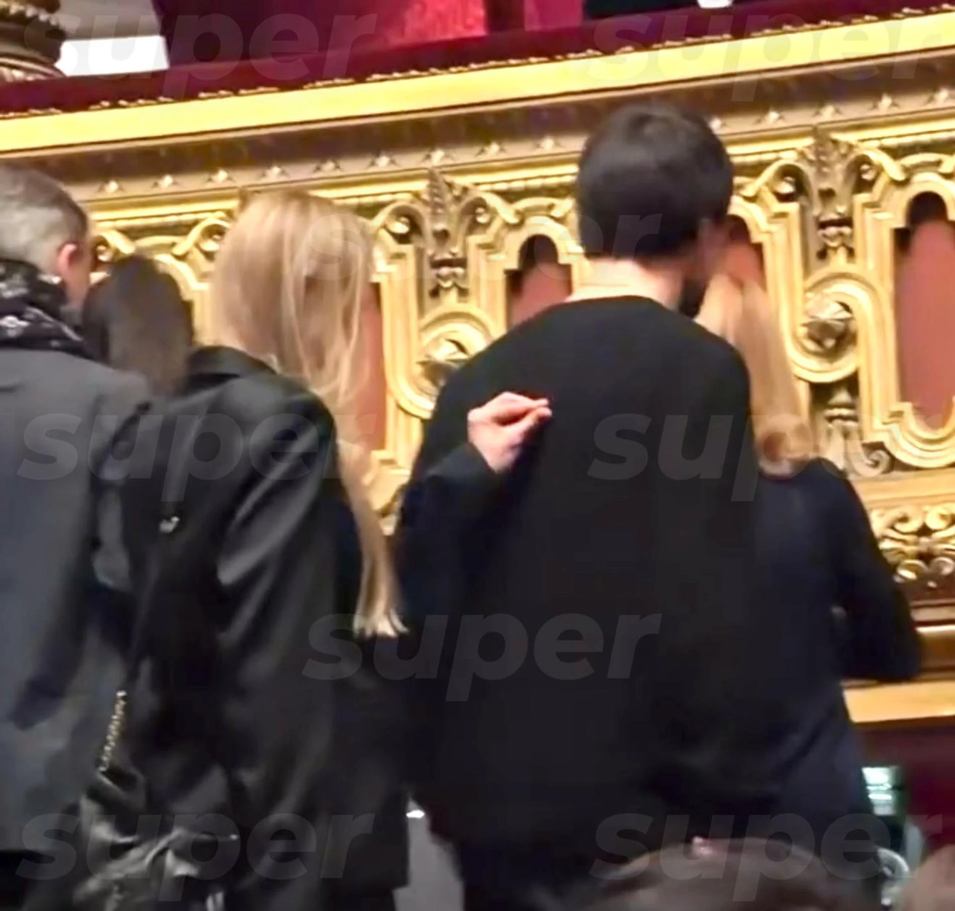 Оксана Акиньшина и Данила Козловский в театре Grand Opera. Фото: Super 