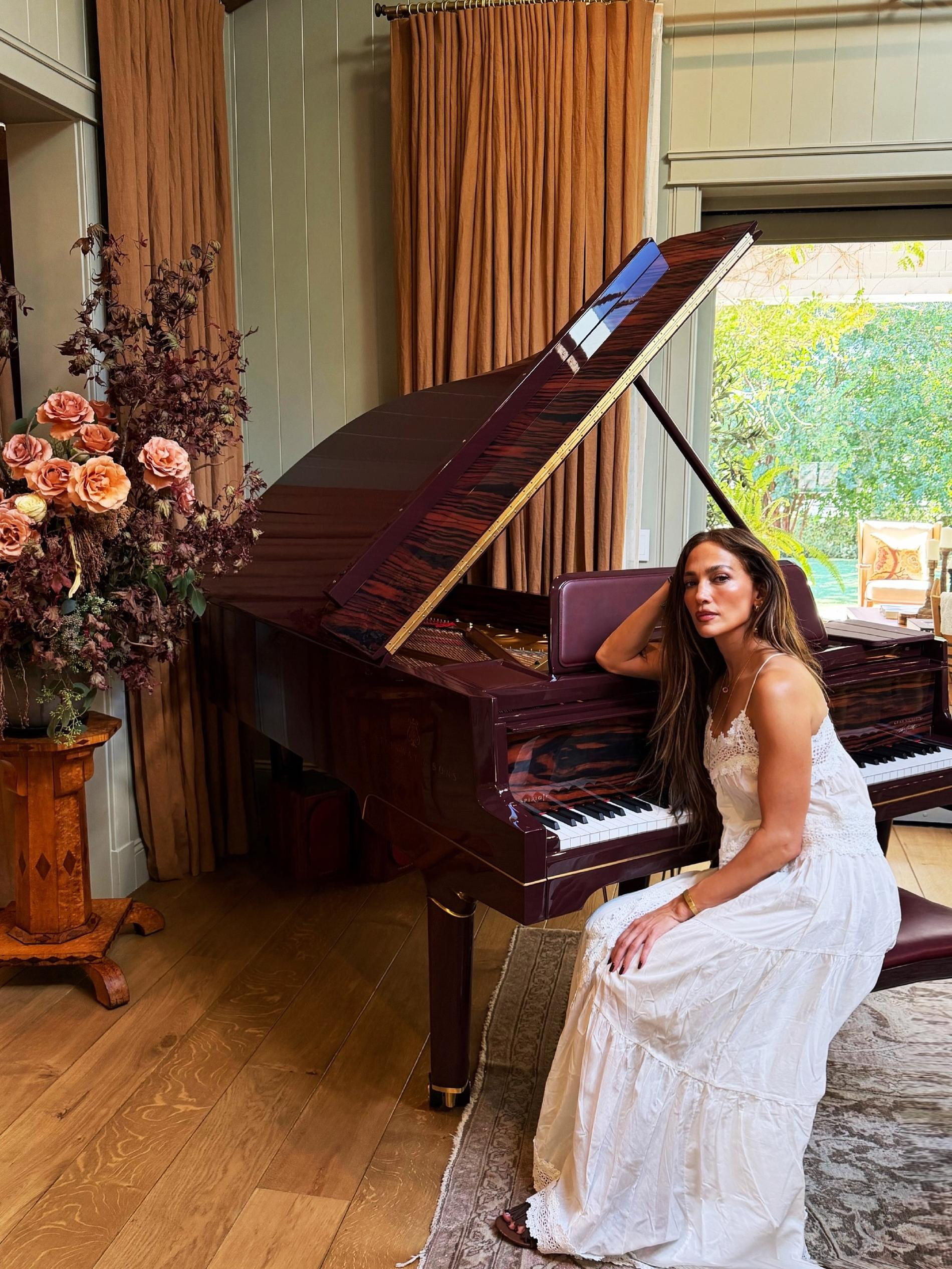 Фото: Инстаграм (запрещён в РФ) @jlo